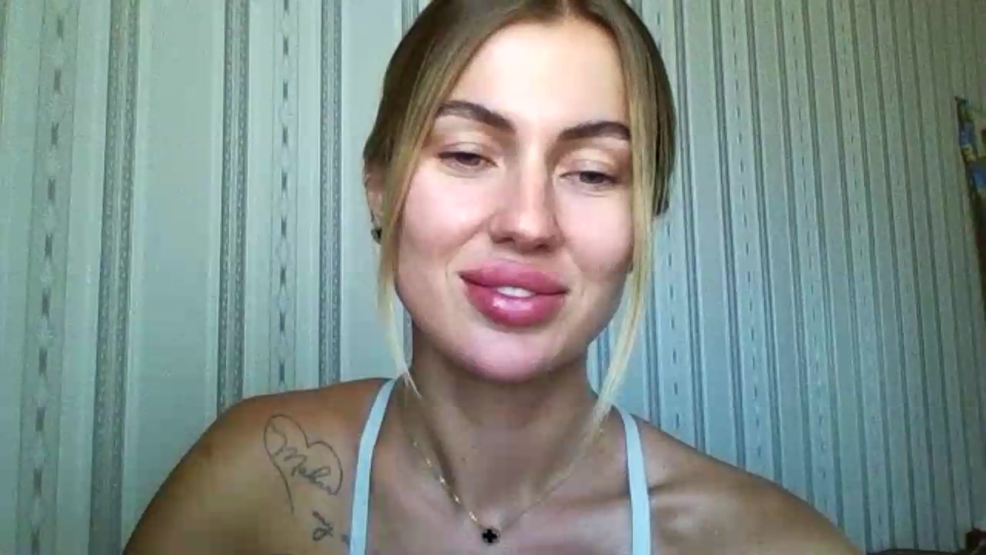 Gallery image thumbnail from SofiaSimons's myfreecams stream on, 08/05/2026, 14:14 image 7 of 20