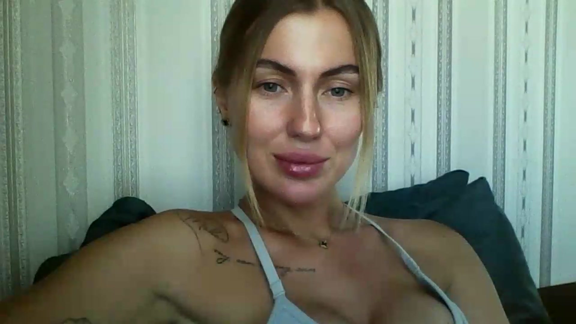 Gallery image thumbnail from SofiaSimons's myfreecams stream on, 08/05/2026, 14:14 image 18 of 20