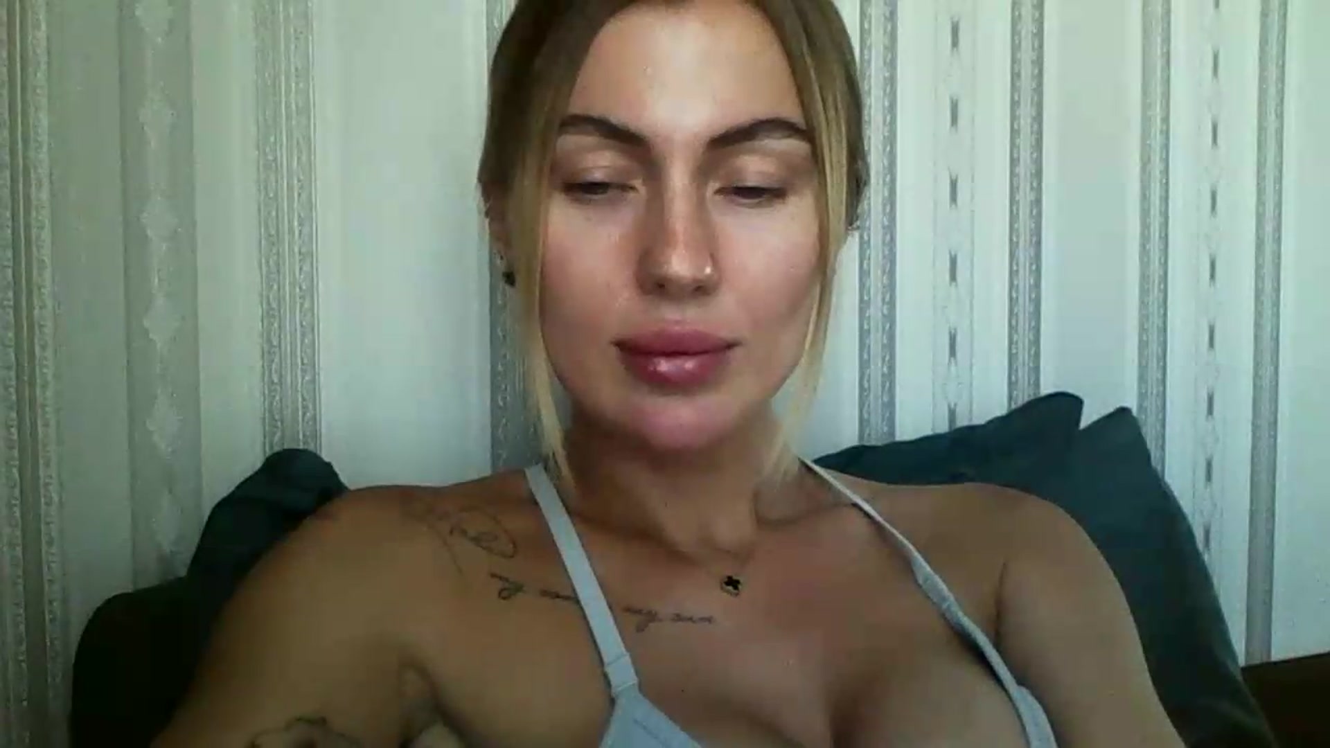Gallery image thumbnail from SofiaSimons's myfreecams stream on, 08/05/2026, 14:14 image 15 of 20