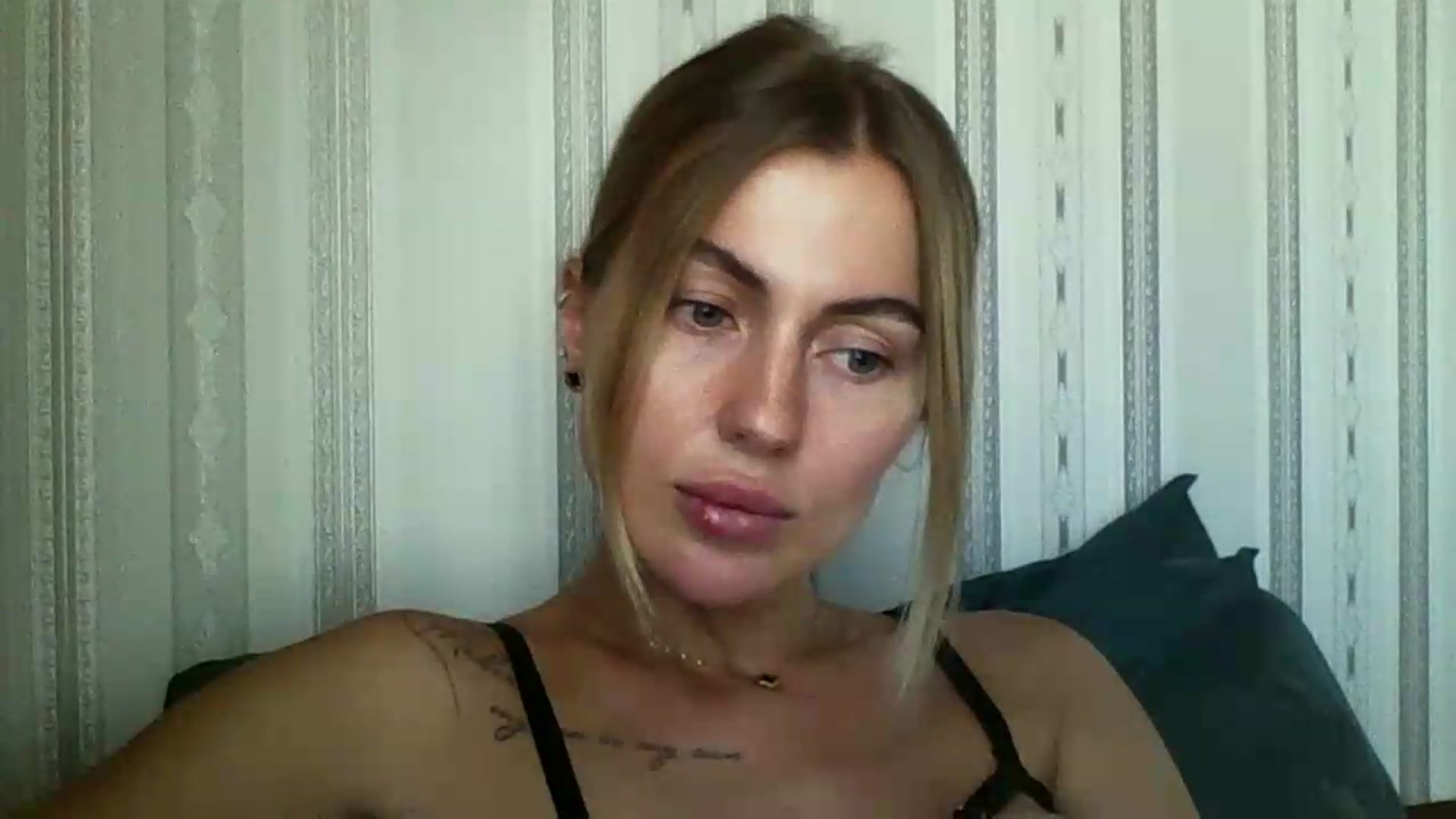 Gallery image thumbnail from SofiaSimons's myfreecams stream on, 08/05/2026, 15:01 image 14 of 20