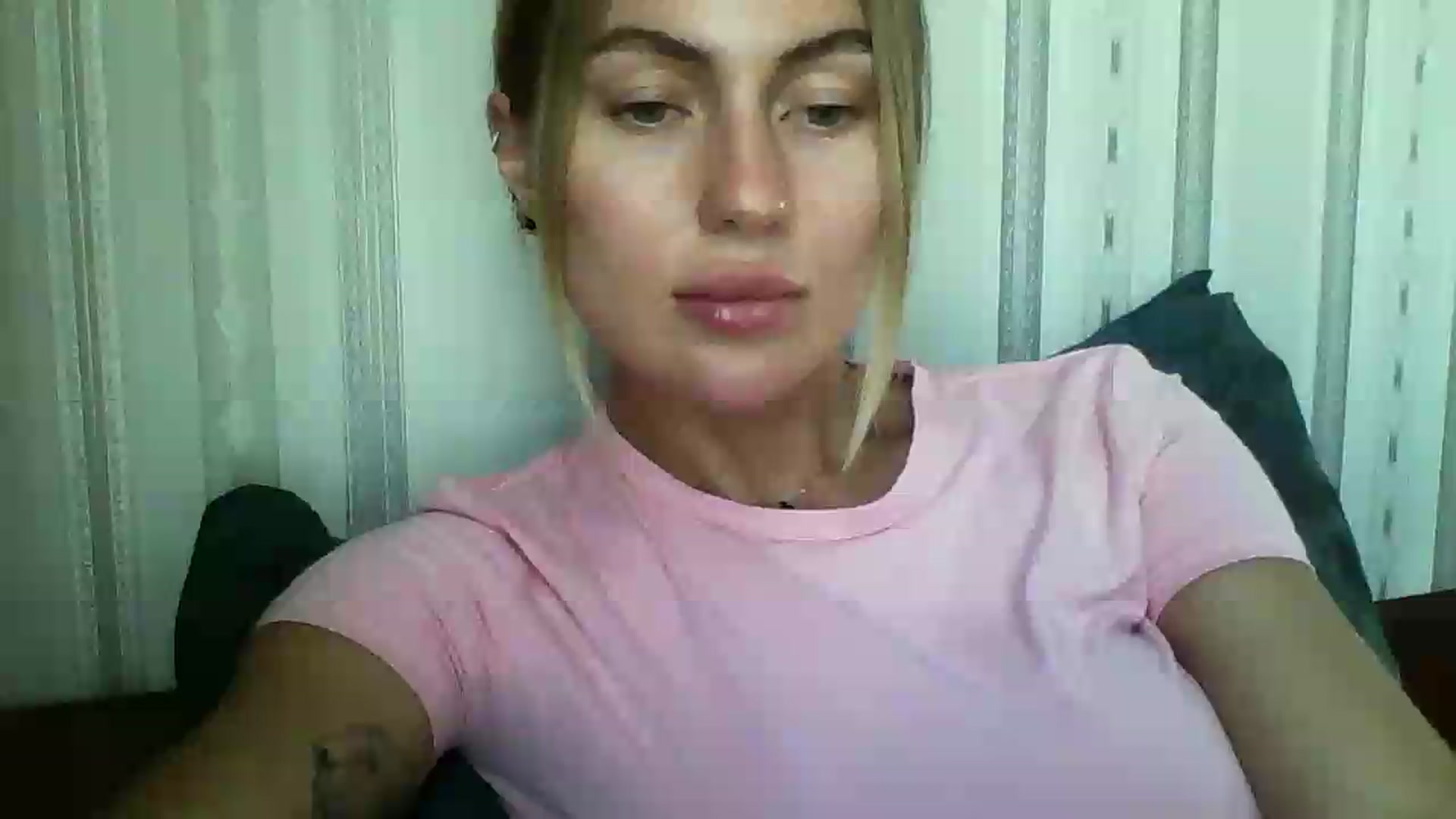 Gallery image thumbnail from SofiaSimons's myfreecams stream on, 08/05/2026, 15:32 image 14 of 20