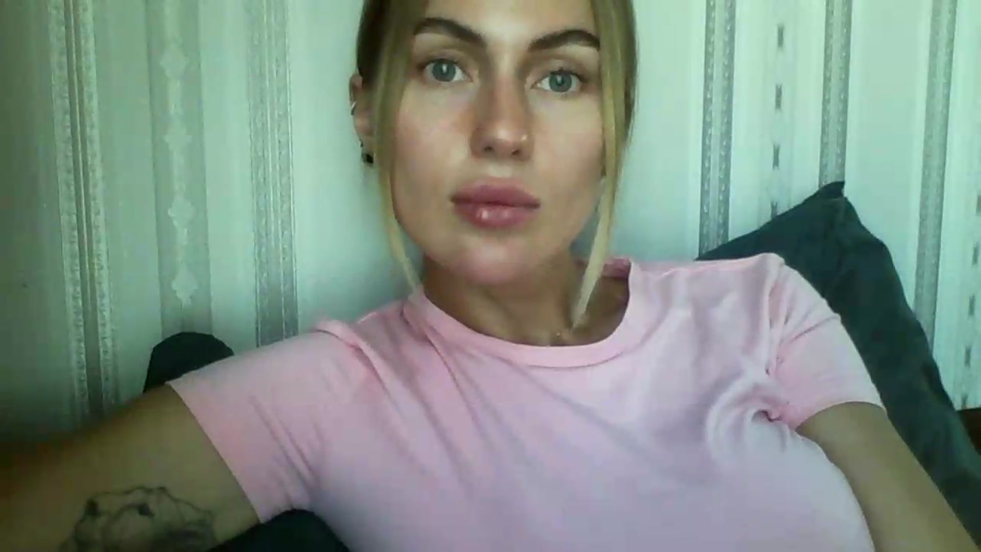 Gallery image thumbnail from SofiaSimons's myfreecams stream on, 08/05/2026, 15:50 image 6 of 20