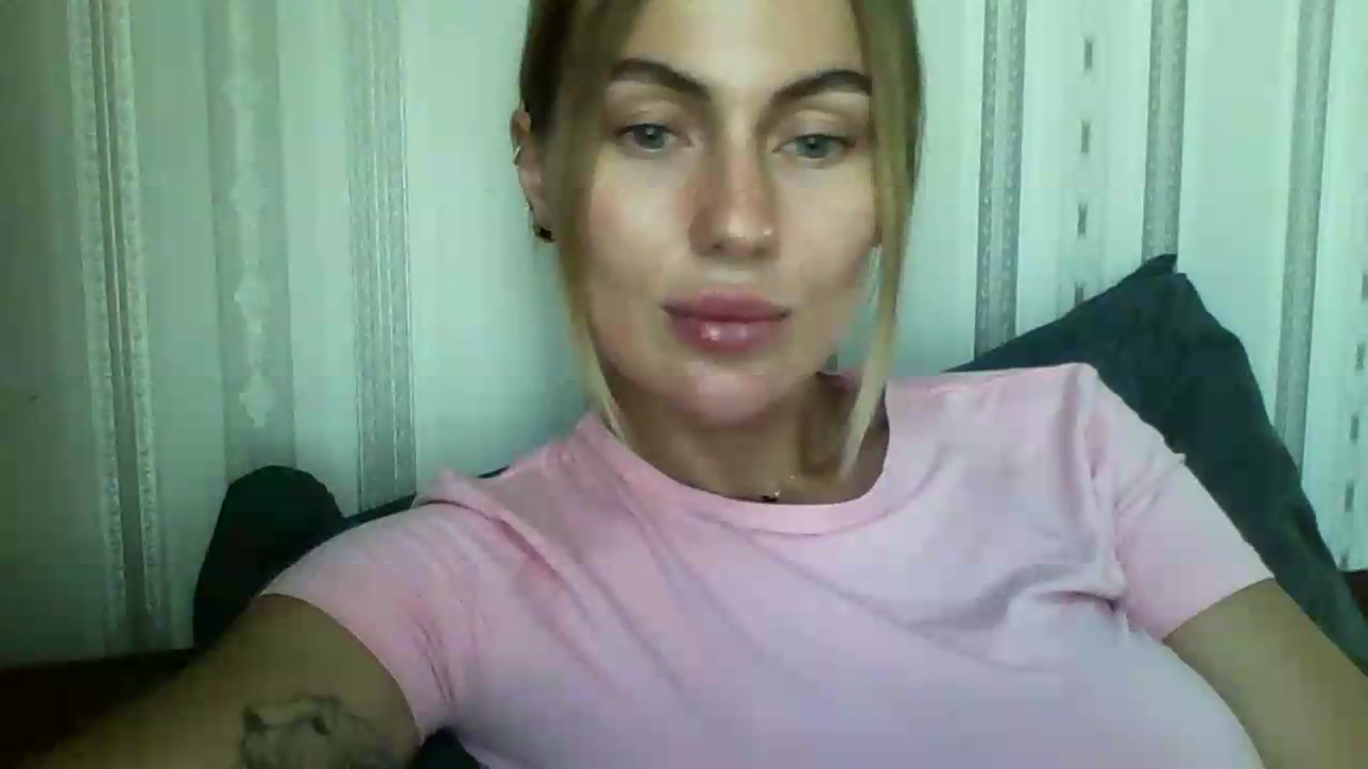 Gallery image thumbnail from SofiaSimons's myfreecams stream on, 08/05/2026, 15:50 image 7 of 20