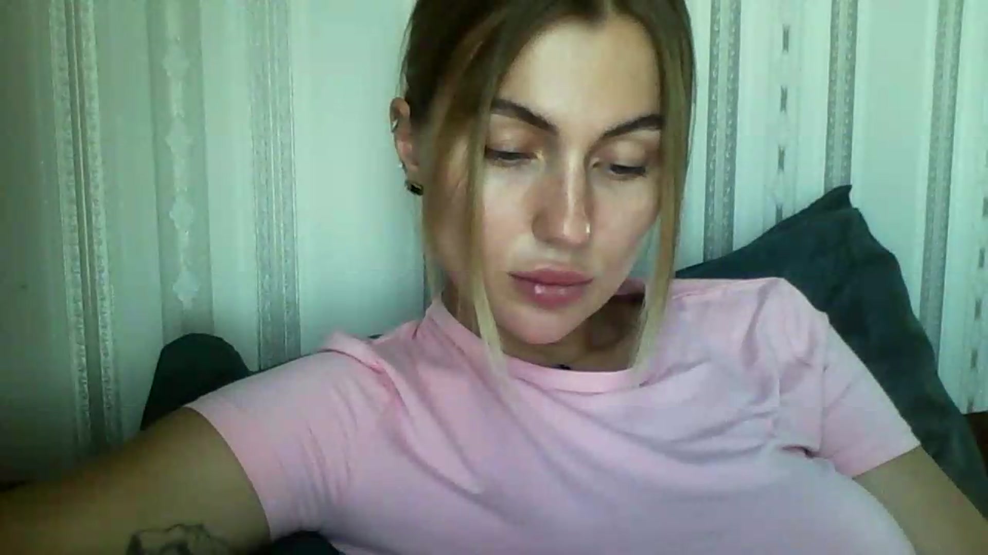 Gallery image thumbnail from SofiaSimons's myfreecams stream on, 08/05/2026, 15:50 image 19 of 20