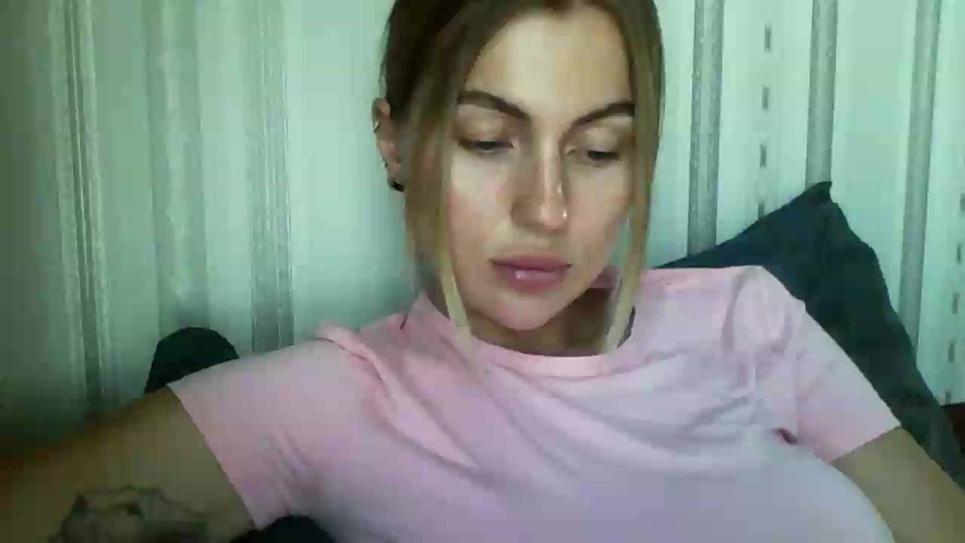 Gallery image thumbnail from SofiaSimons's myfreecams stream on, 08/05/2026, 15:50 image 17 of 20