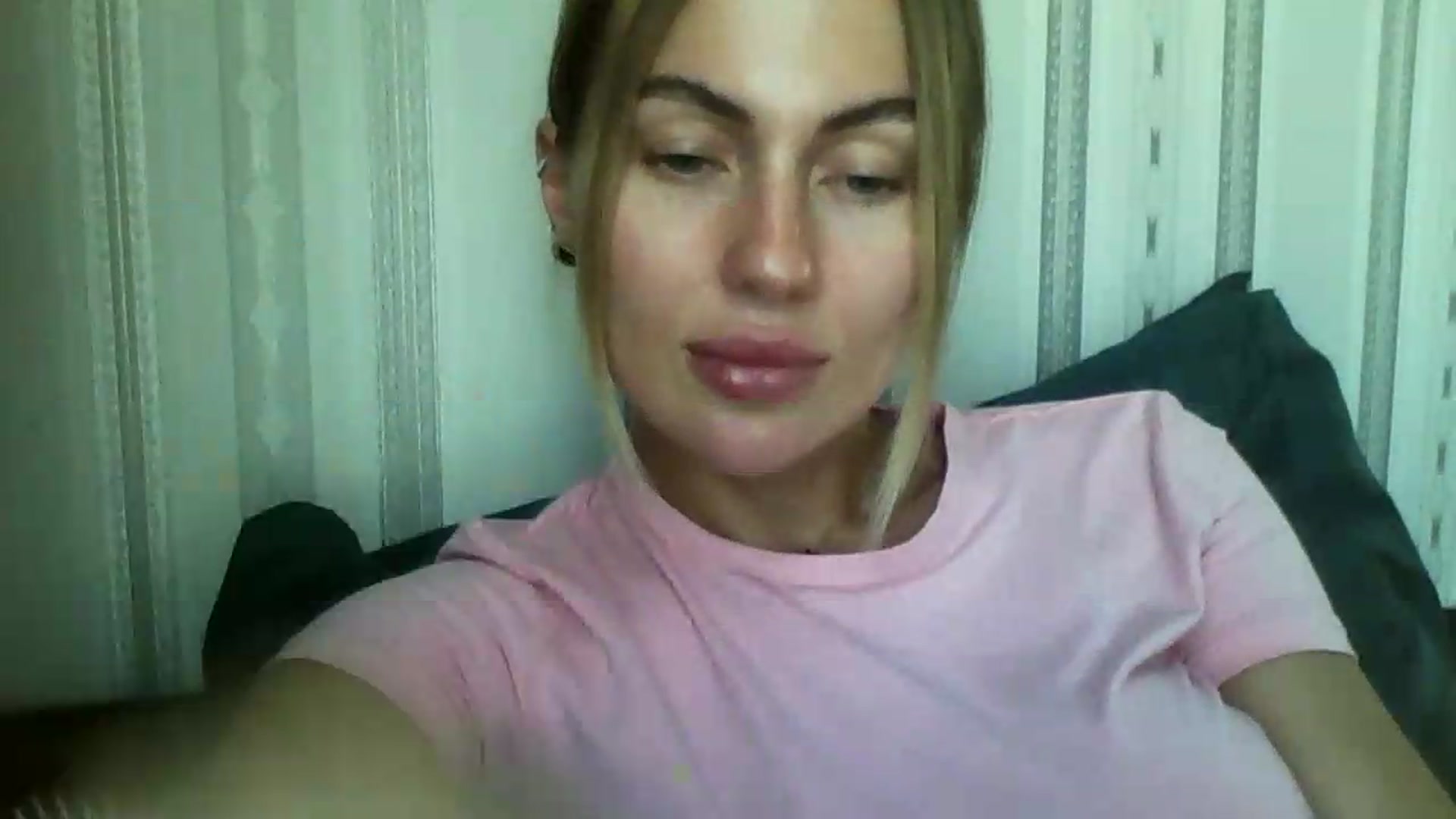 Gallery image thumbnail from SofiaSimons's myfreecams stream on, 08/05/2026, 15:50 image 14 of 20