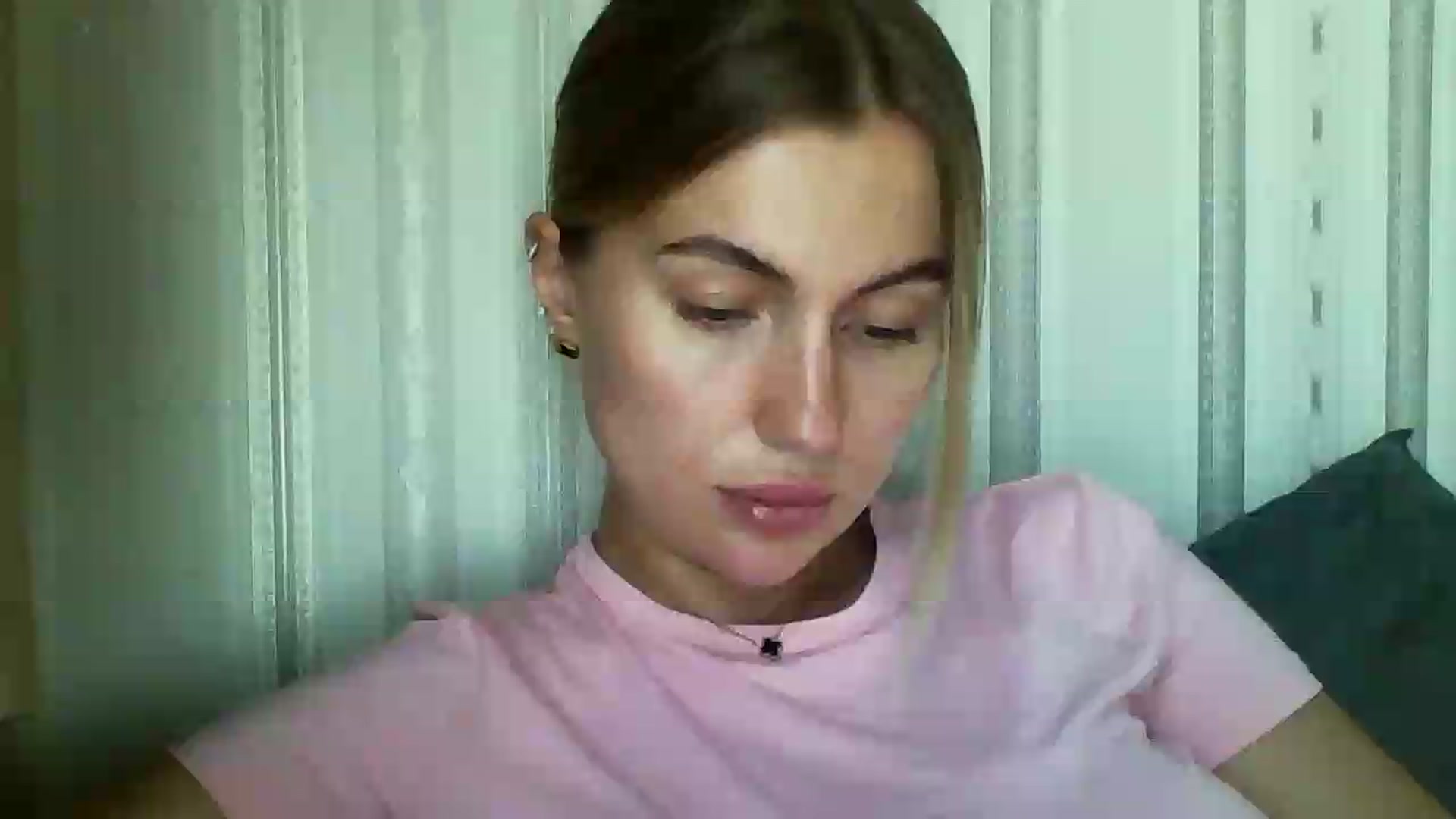 Gallery image thumbnail from SofiaSimons's myfreecams stream on, 08/05/2026, 16:13 image 2 of 20