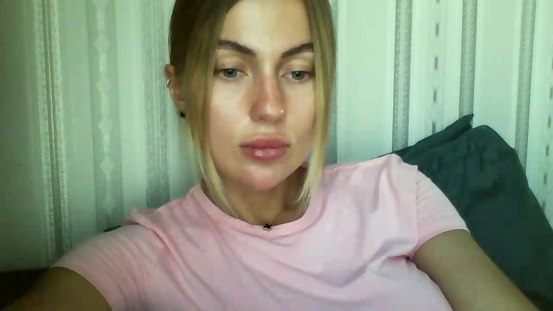 Gallery image thumbnail from SofiaSimons's myfreecams stream on, 08/05/2026, 16:13 image 10 of 20
