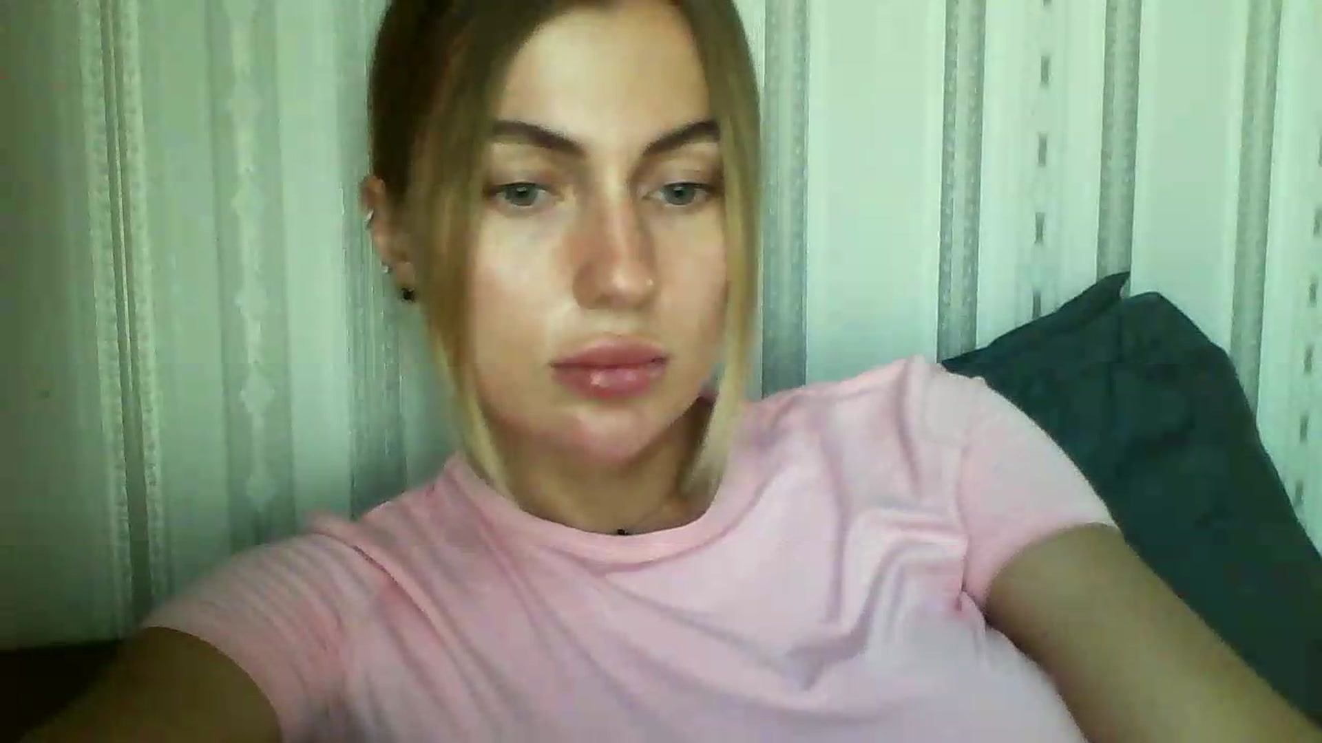Gallery image thumbnail from SofiaSimons's myfreecams stream on, 08/05/2026, 16:13 image 15 of 20