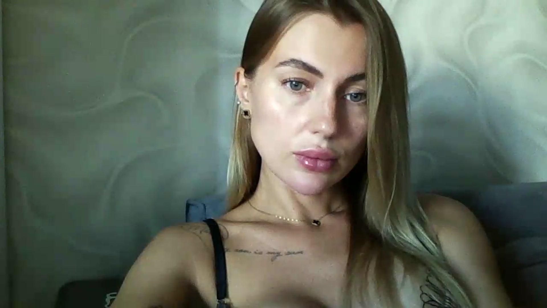 Gallery image thumbnail from SofiaSimons's myfreecams stream on, 08/06/2026, 08:46 image 10 of 20