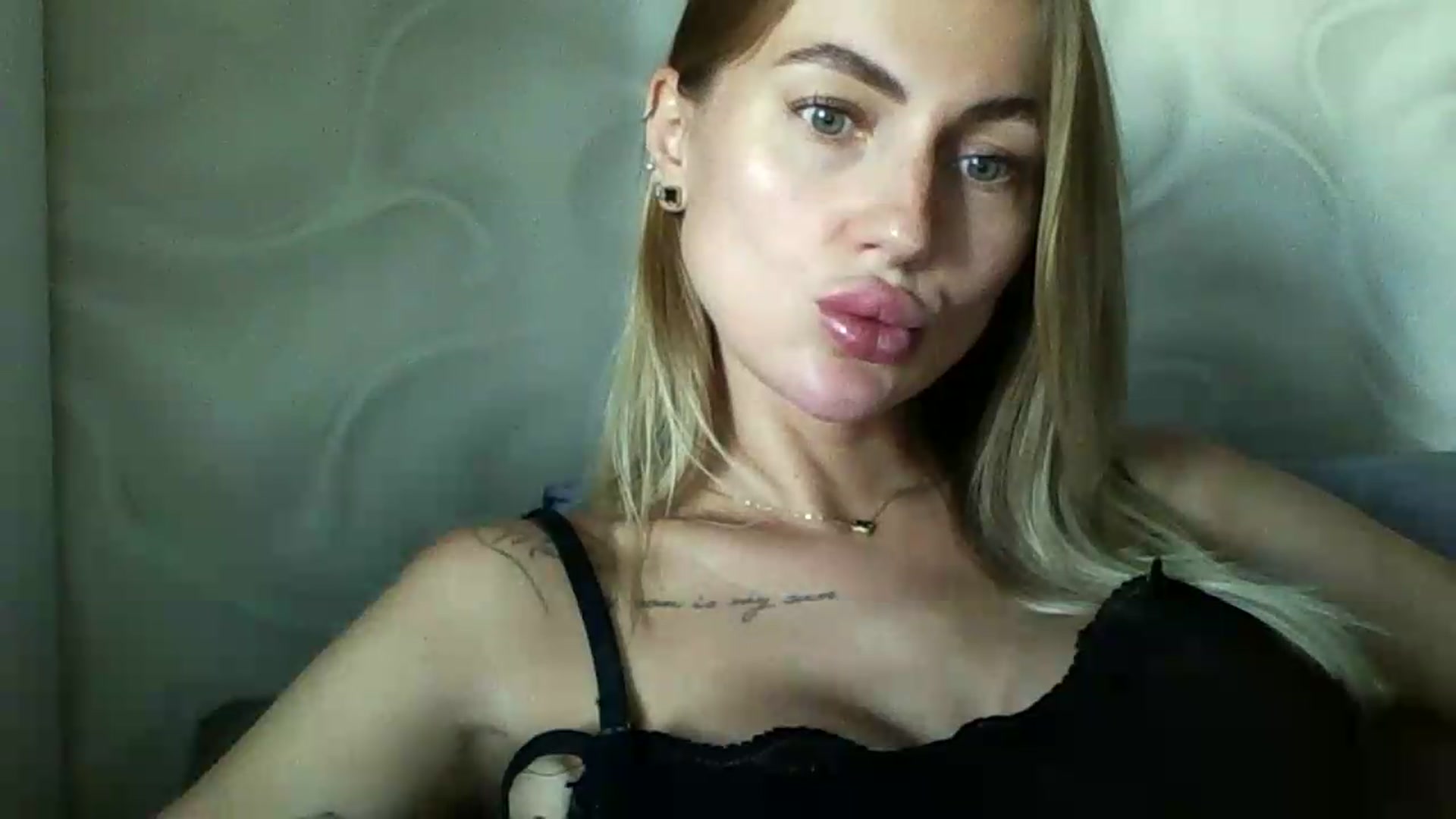 Gallery image thumbnail from SofiaSimons's myfreecams stream on, 08/06/2026, 08:46 image 15 of 20