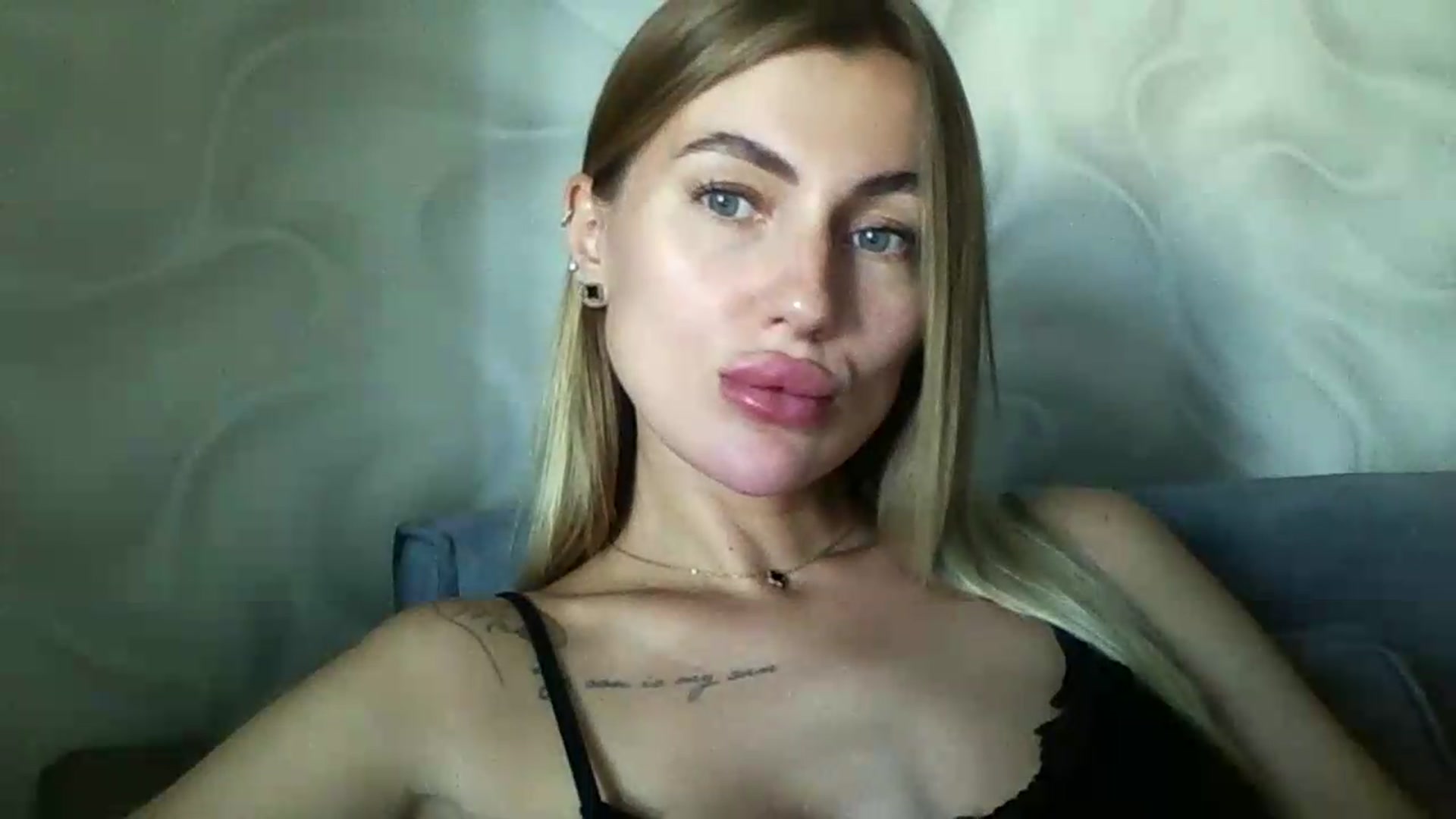 Gallery image thumbnail from SofiaSimons's myfreecams stream on, 08/06/2026, 09:12 image 10 of 20