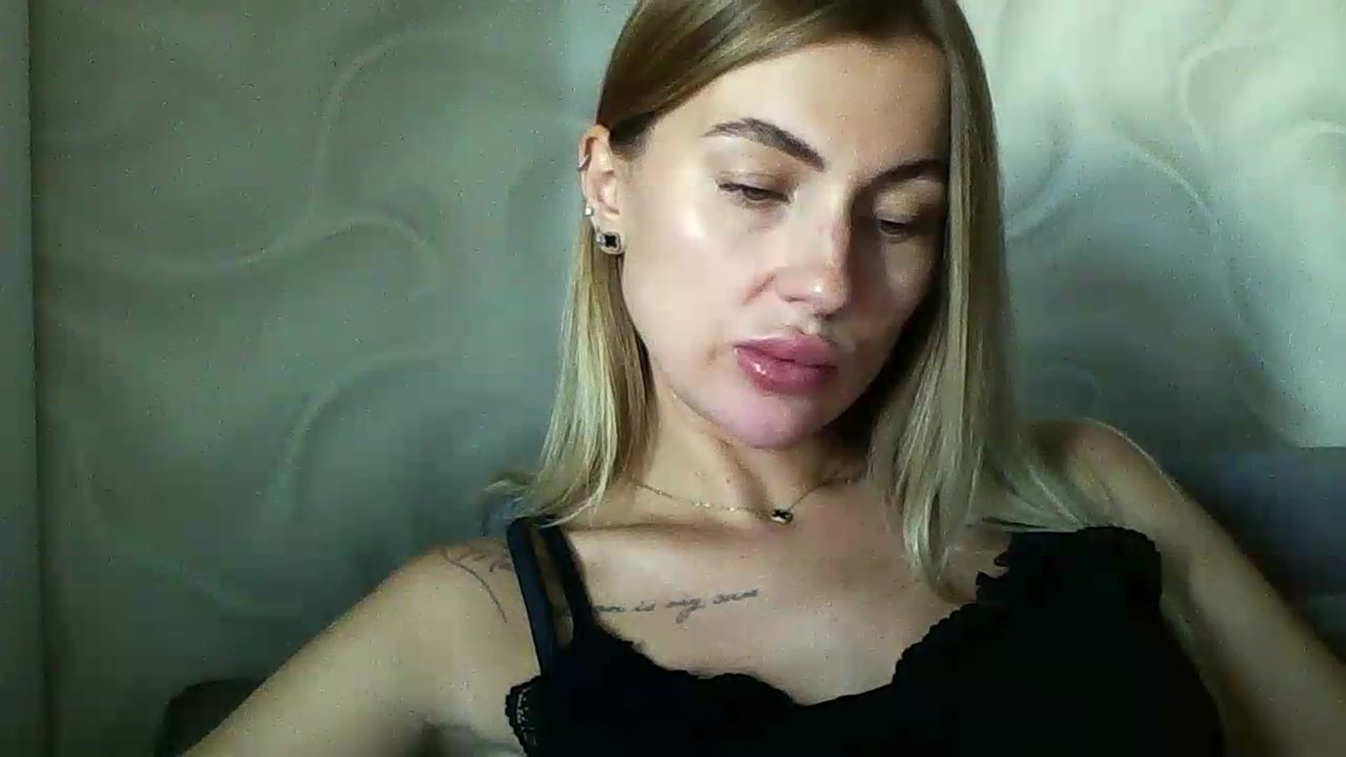 Gallery image thumbnail from SofiaSimons's myfreecams stream on, 08/06/2026, 09:12 image 16 of 20