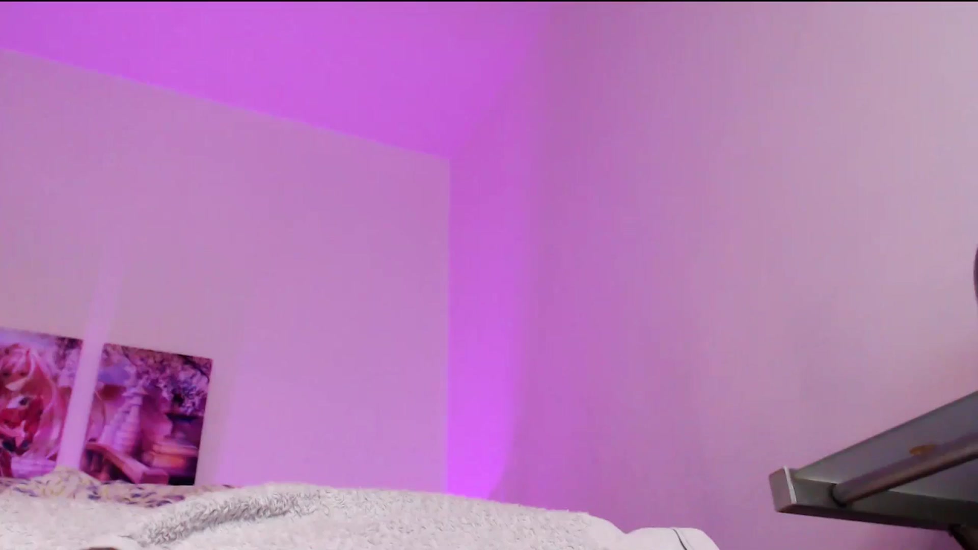 Gallery image thumbnail from Sofia_Amour's myfreecams stream on, 09/02/2025, 02:25 image 12 of 20