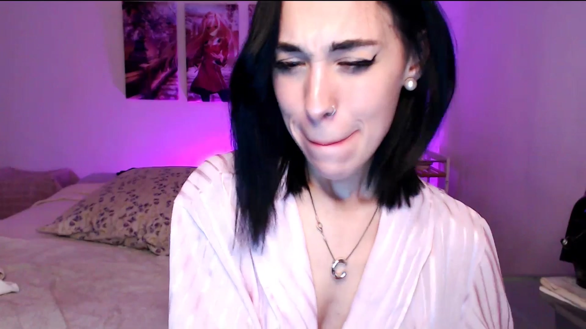 Gallery image thumbnail from Sofia_Amour's myfreecams stream on, 09/02/2025, 02:25 image 10 of 20