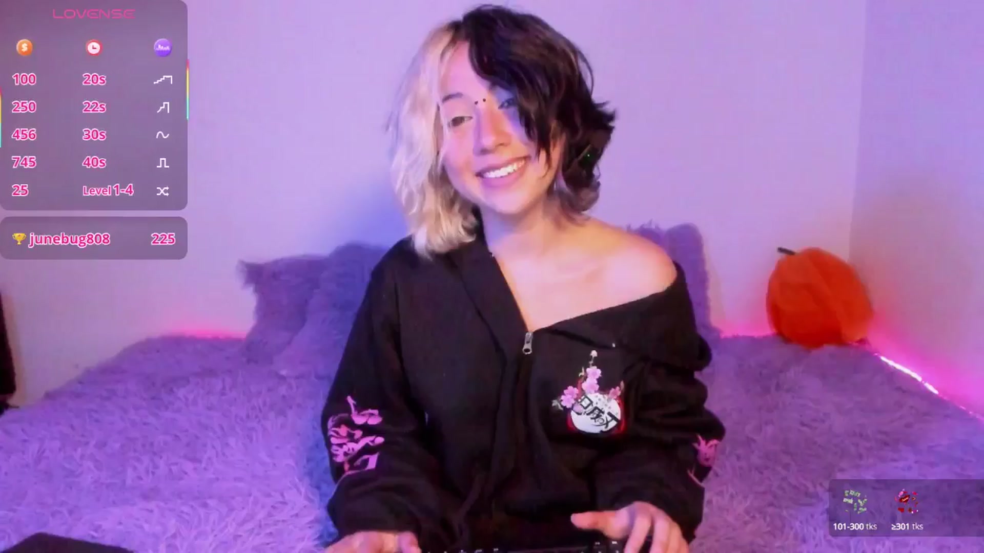 Gallery image thumbnail from Sofia_Equis's myfreecams stream on, 09/25/2025, 14:34 image 13 of 20