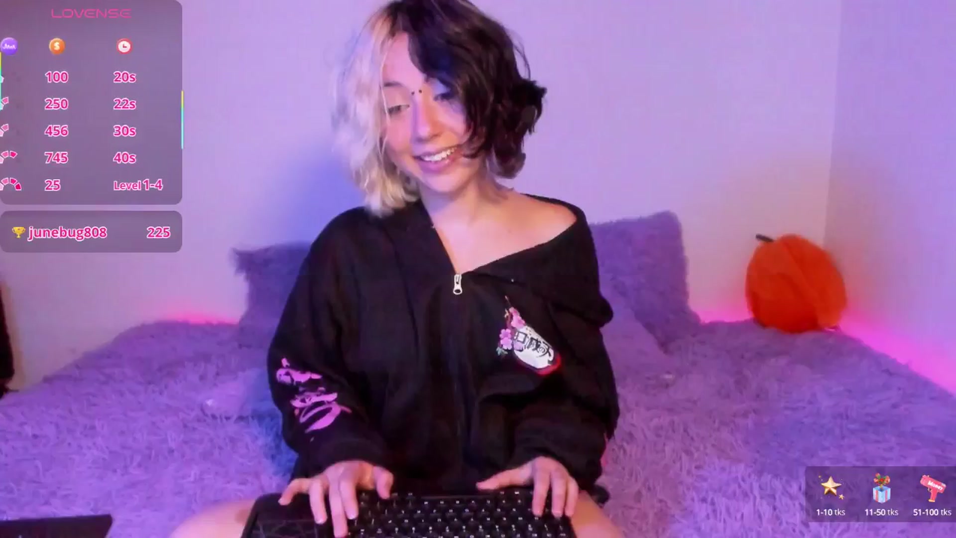Gallery image thumbnail from Sofia_Equis's myfreecams stream on, 09/25/2025, 14:34 image 8 of 20