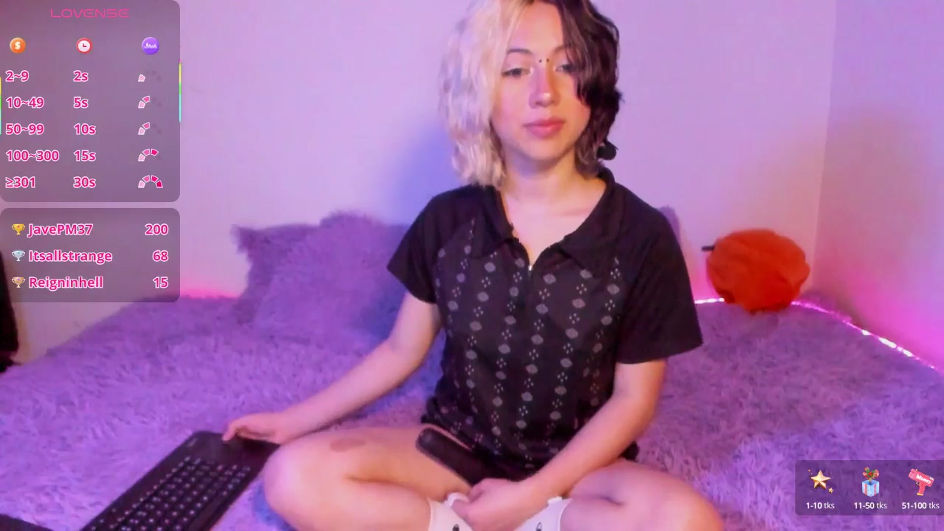 Gallery image thumbnail from Sofia_Equis's myfreecams stream on, 09/26/2025, 13:48 image 14 of 20