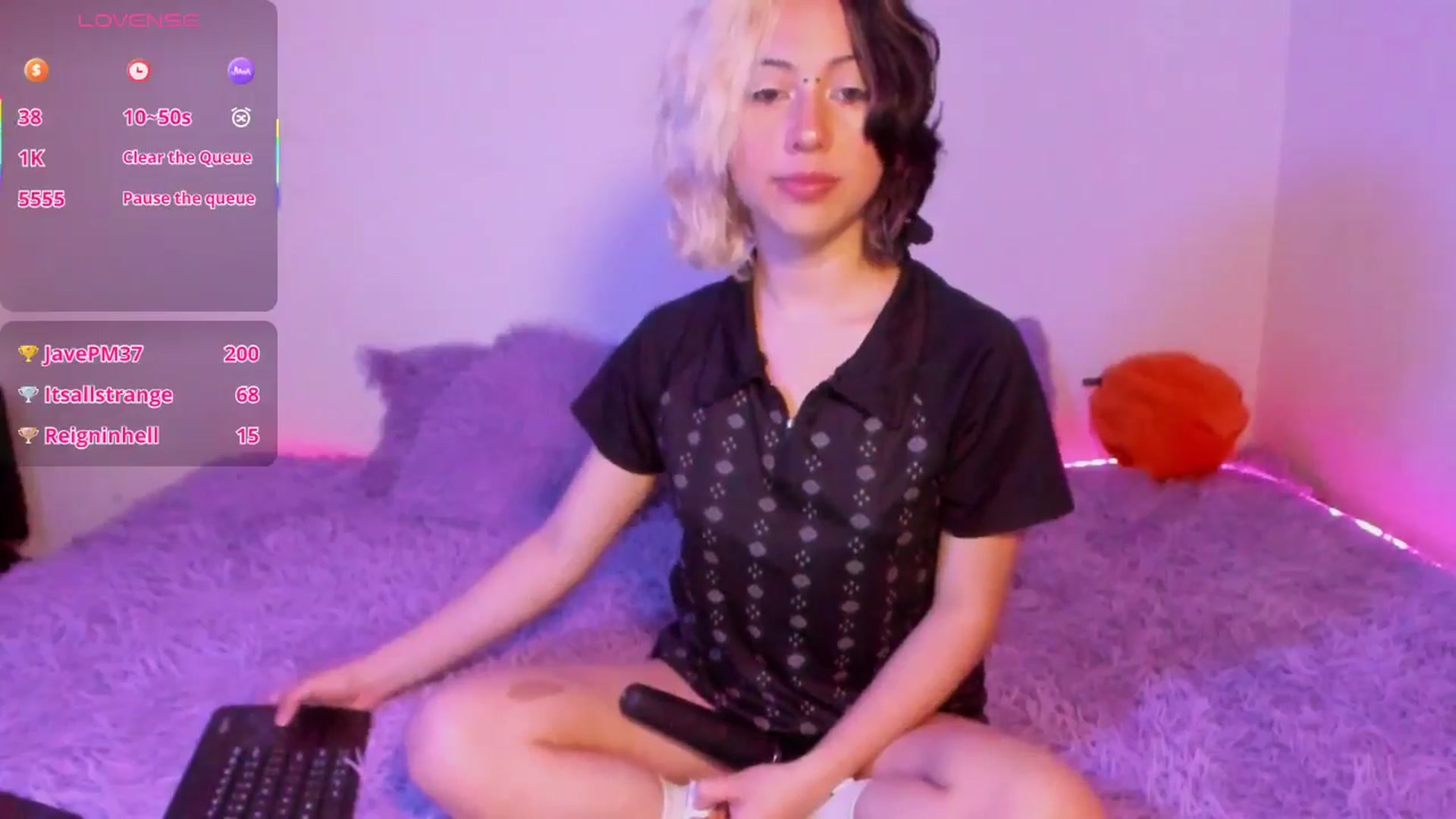 Gallery image thumbnail from Sofia_Equis's myfreecams stream on, 09/26/2025, 13:48 image 16 of 20