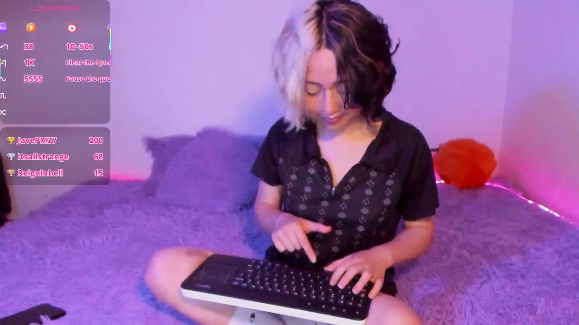 Gallery image thumbnail from Sofia_Equis's myfreecams stream on, 09/26/2025, 13:48 image 3 of 20
