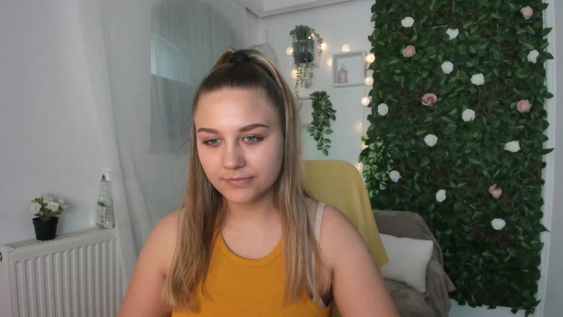 Gallery image thumbnail from Sofia_Lee18's myfreecams stream on, 06/22/2023, 12:49 image 1 of 20