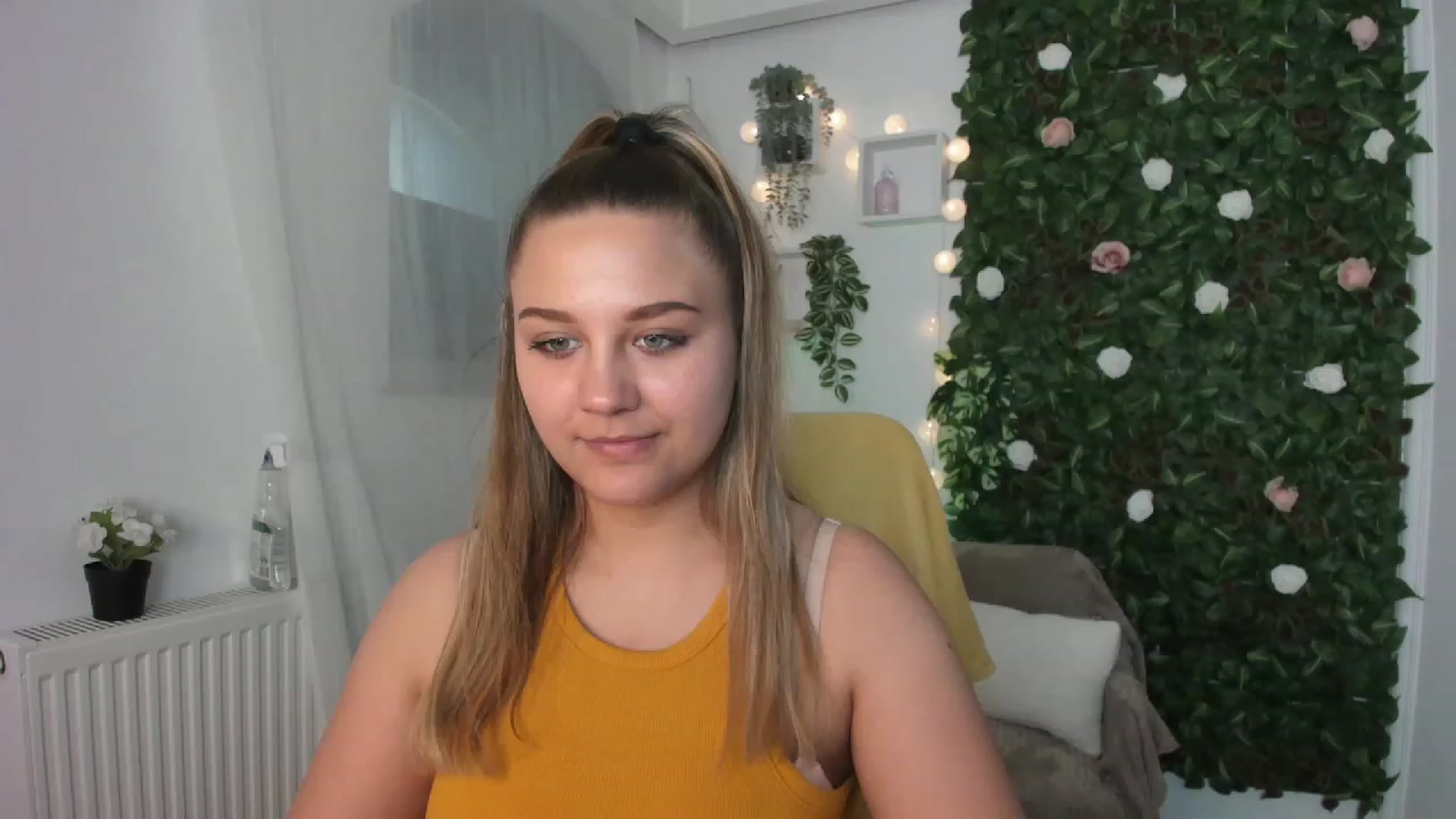 Gallery image thumbnail from Sofia_Lee18's myfreecams stream on, 06/22/2023, 12:49 image 2 of 20