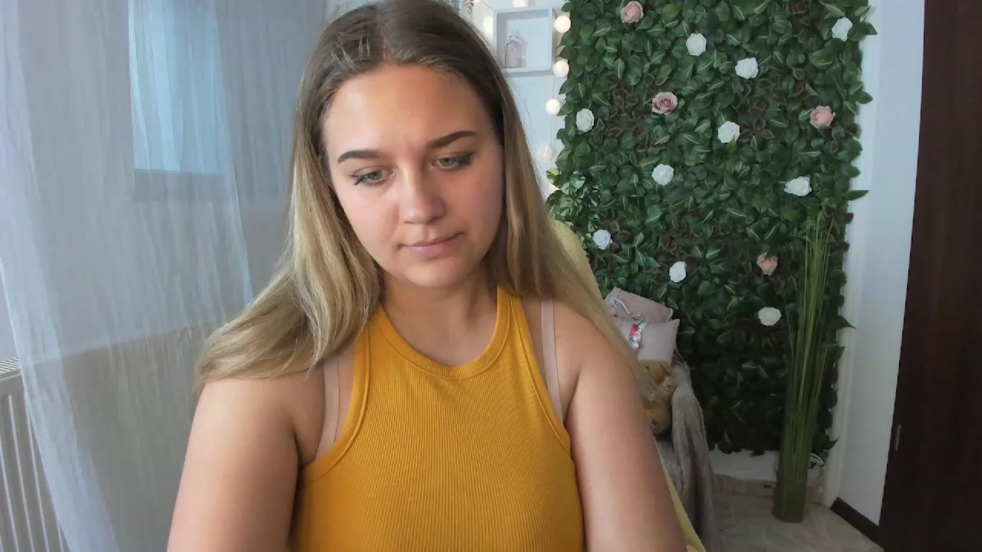 Gallery image thumbnail from Sofia_Lee18's myfreecams stream on, 07/24/2023, 12:47 image 2 of 20