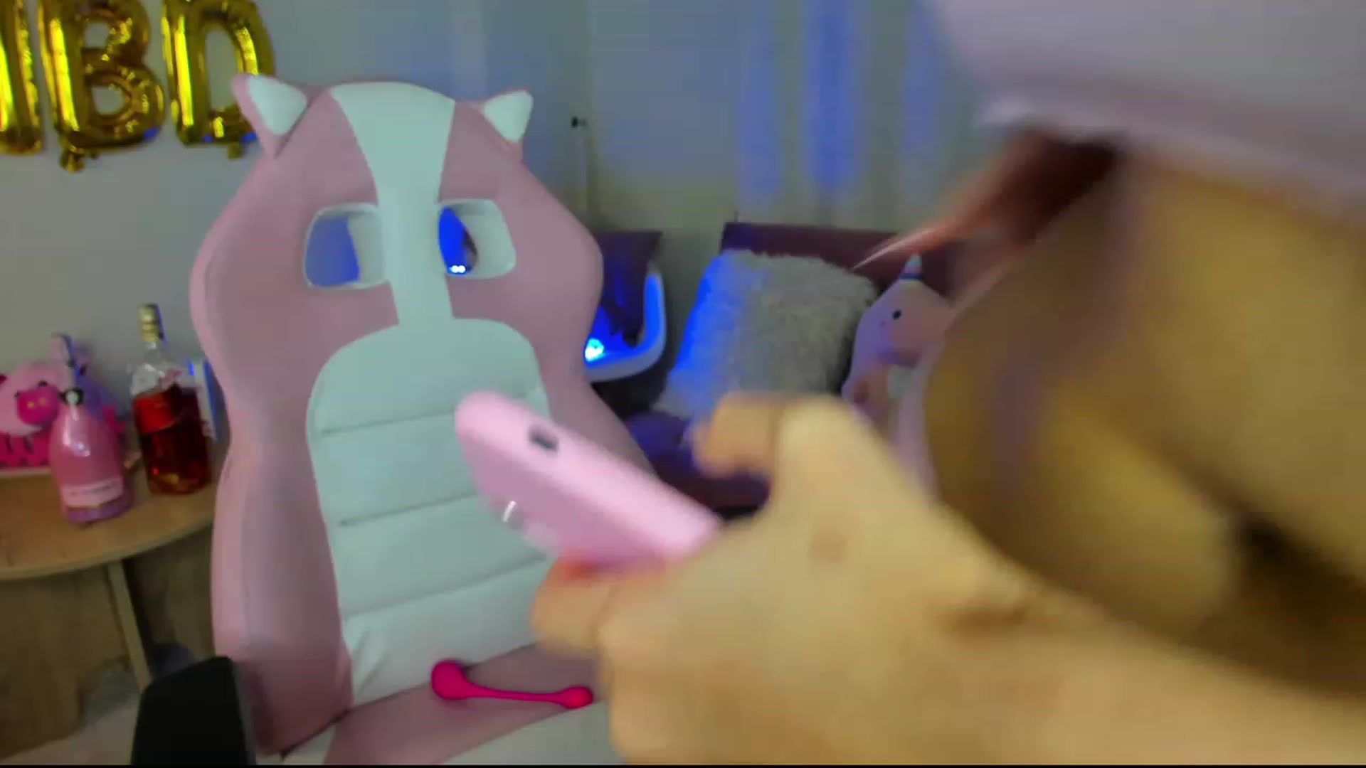 Gallery image thumbnail from Sofia_Noguera's myfreecams stream on, 11/19/2022, 06:32 image 7 of 20
