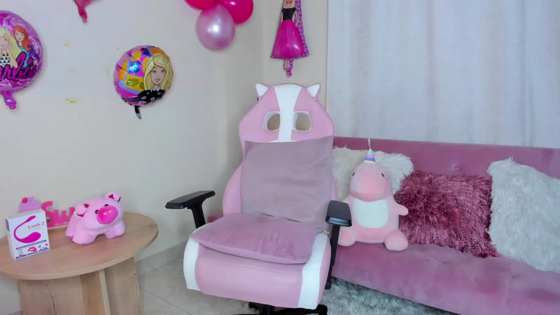 Gallery image thumbnail from Sofia_Noguera's myfreecams stream on, 02/16/2023, 06:35 image 18 of 20