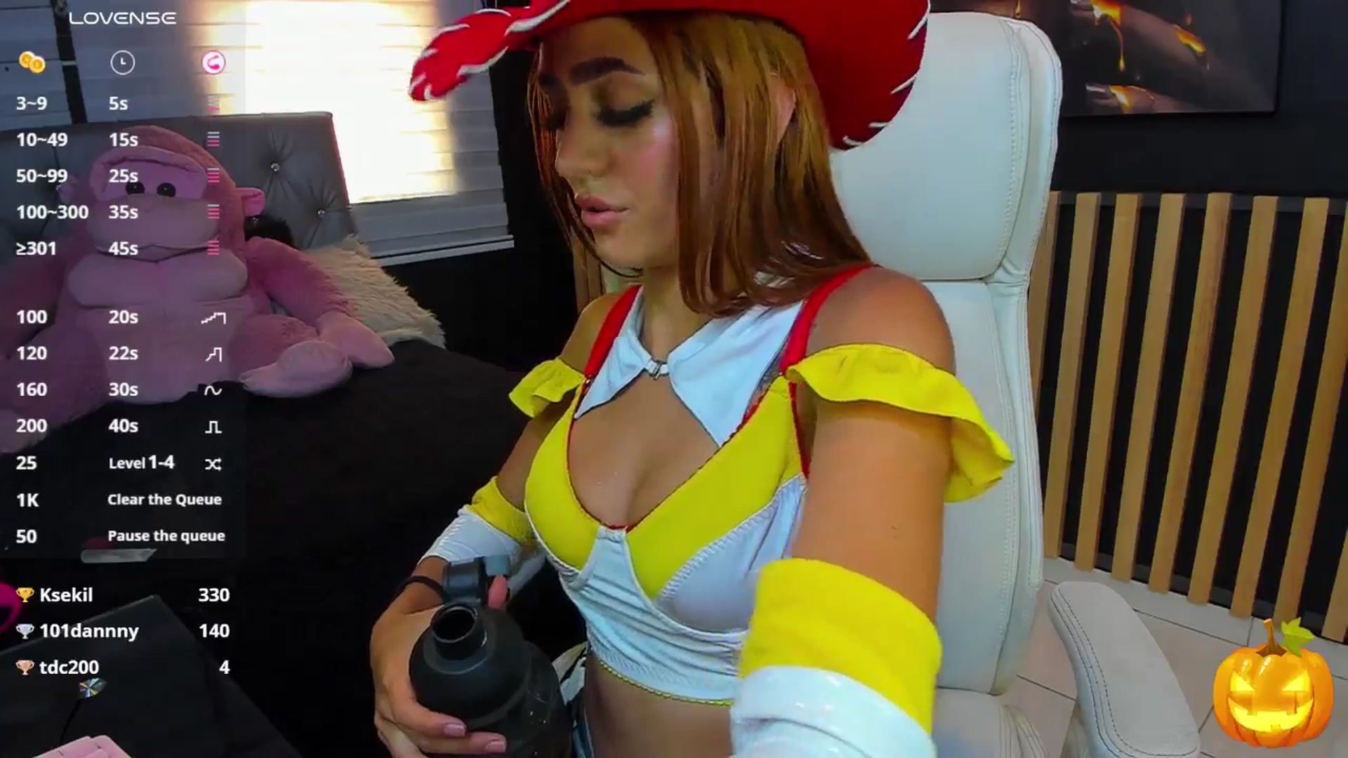 Gallery image thumbnail from Sofia_Noguera's myfreecams stream on, 11/03/2024, 16:38 image 7 of 20