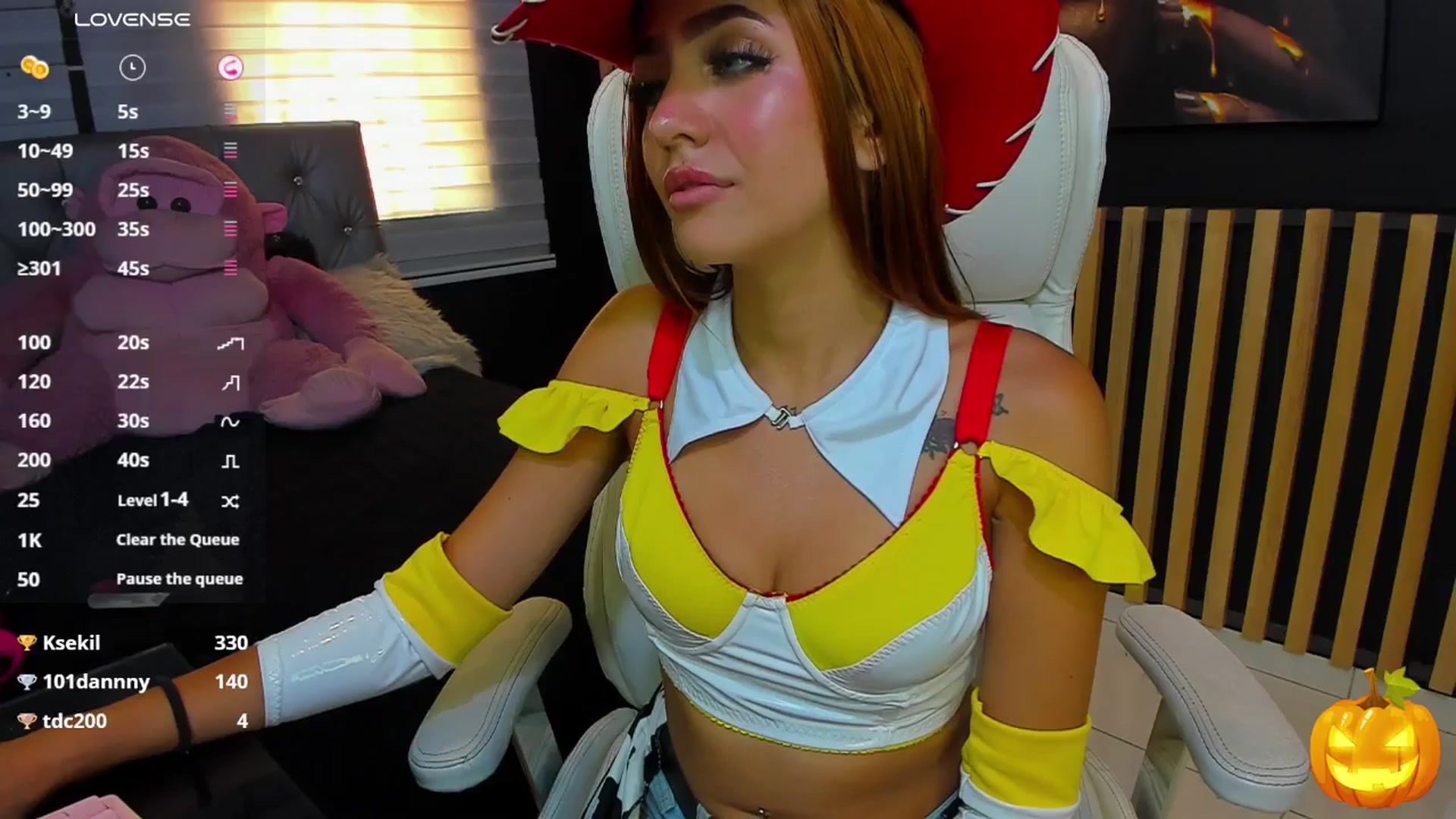 Gallery image thumbnail from Sofia_Noguera's myfreecams stream on, 11/03/2024, 16:38 image 8 of 20