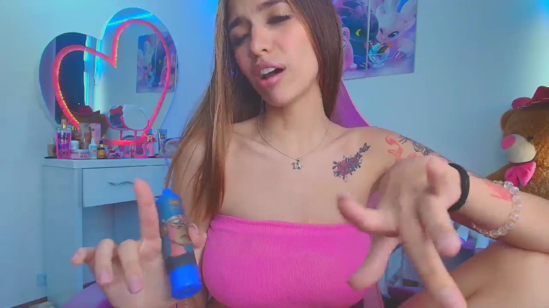 Gallery image thumbnail from Sofia_Noguera's myfreecams stream on, 08/24/2025, 12:09 image 10 of 20