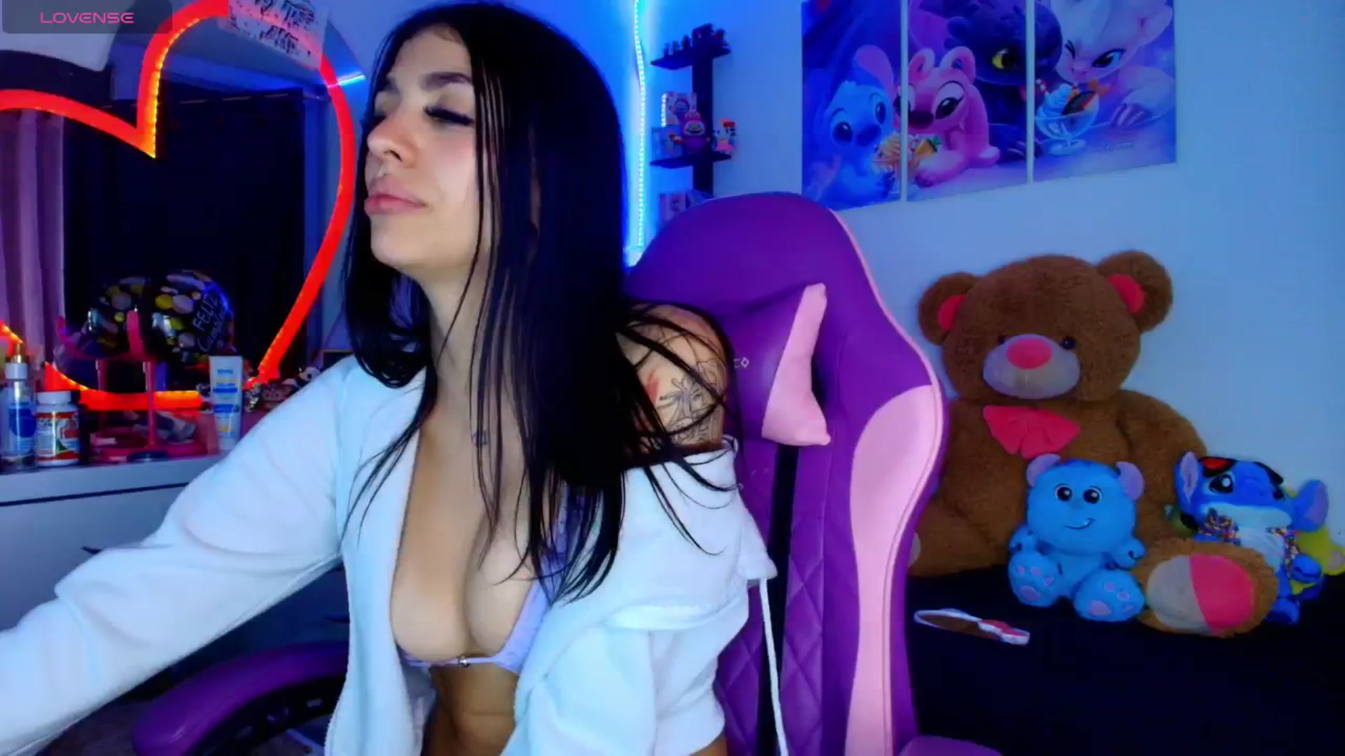 Gallery image thumbnail from Sofia_Noguera's myfreecams stream on, 02/26/2026, 10:37 image 19 of 20