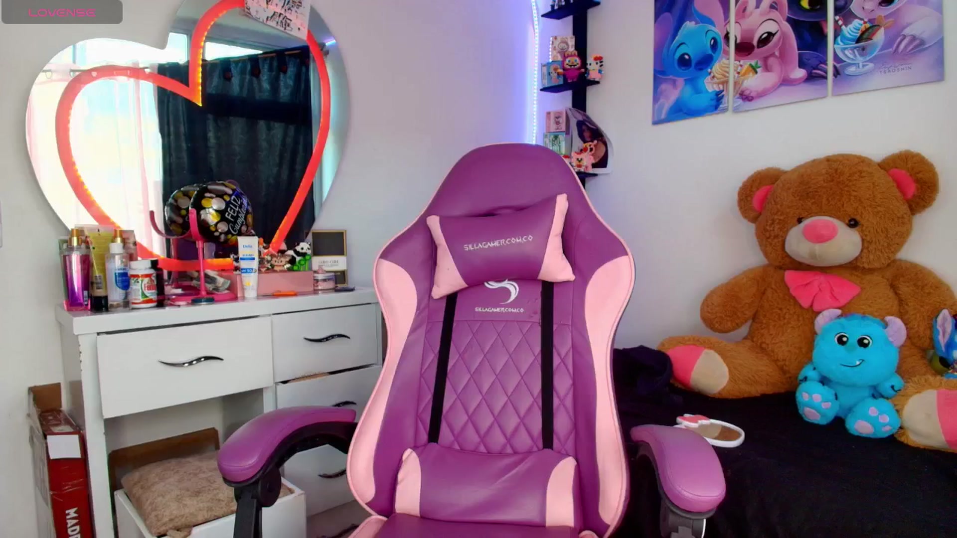 Gallery image thumbnail from Sofia_Noguera's myfreecams stream on, 02/26/2026, 12:44 image 7 of 20