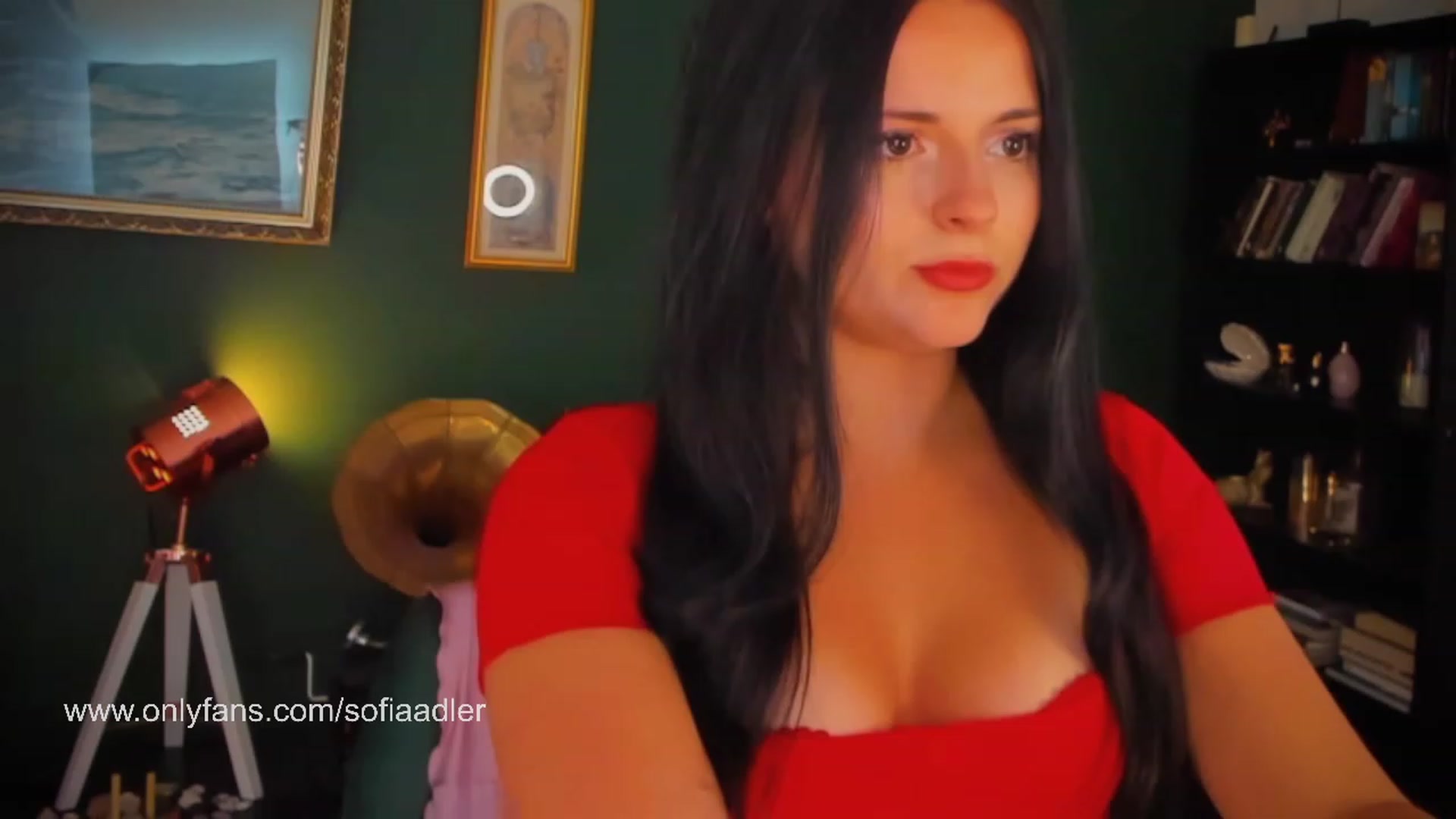 Gallery image thumbnail from Sofia_adler's myfreecams stream on, 07/16/2023, 20:22 image 4 of 20