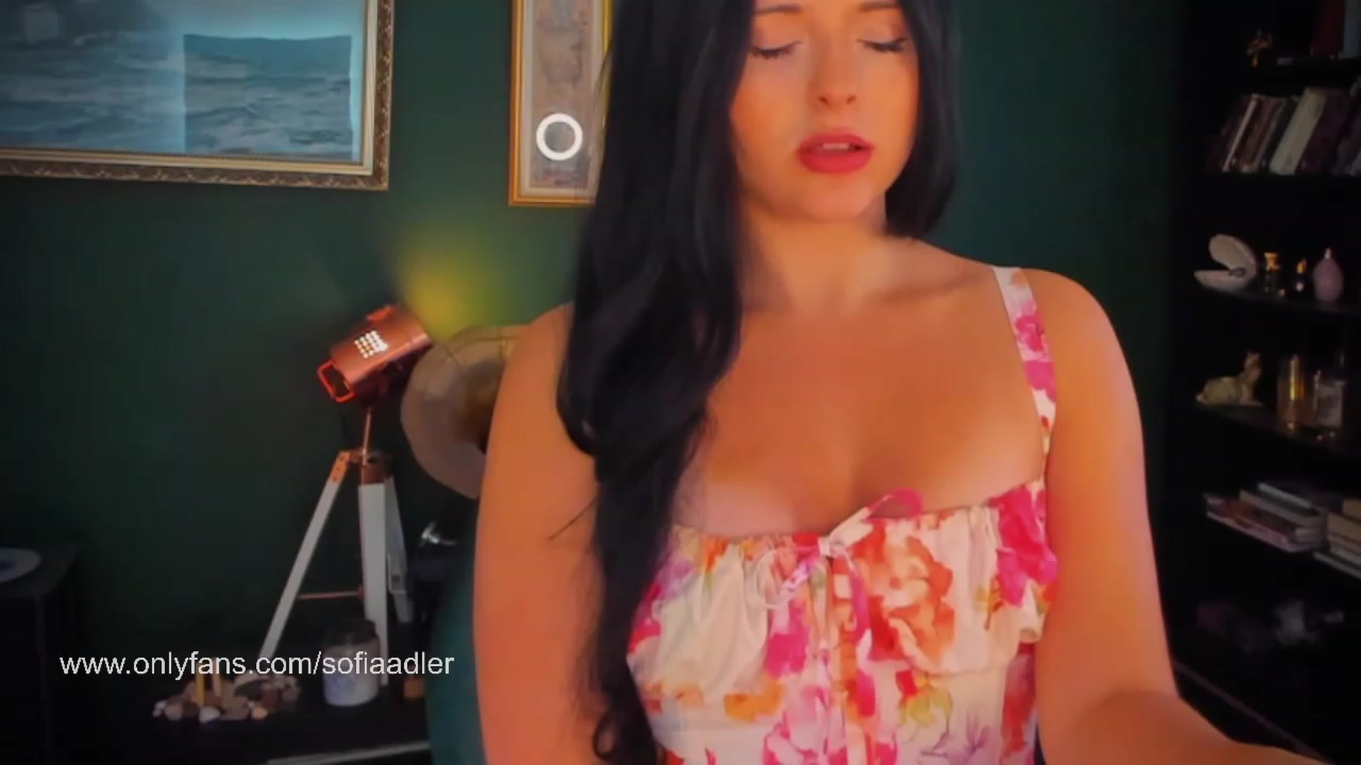 Gallery image thumbnail from Sofia_adler's myfreecams stream on, 08/30/2023, 12:48 image 12 of 20