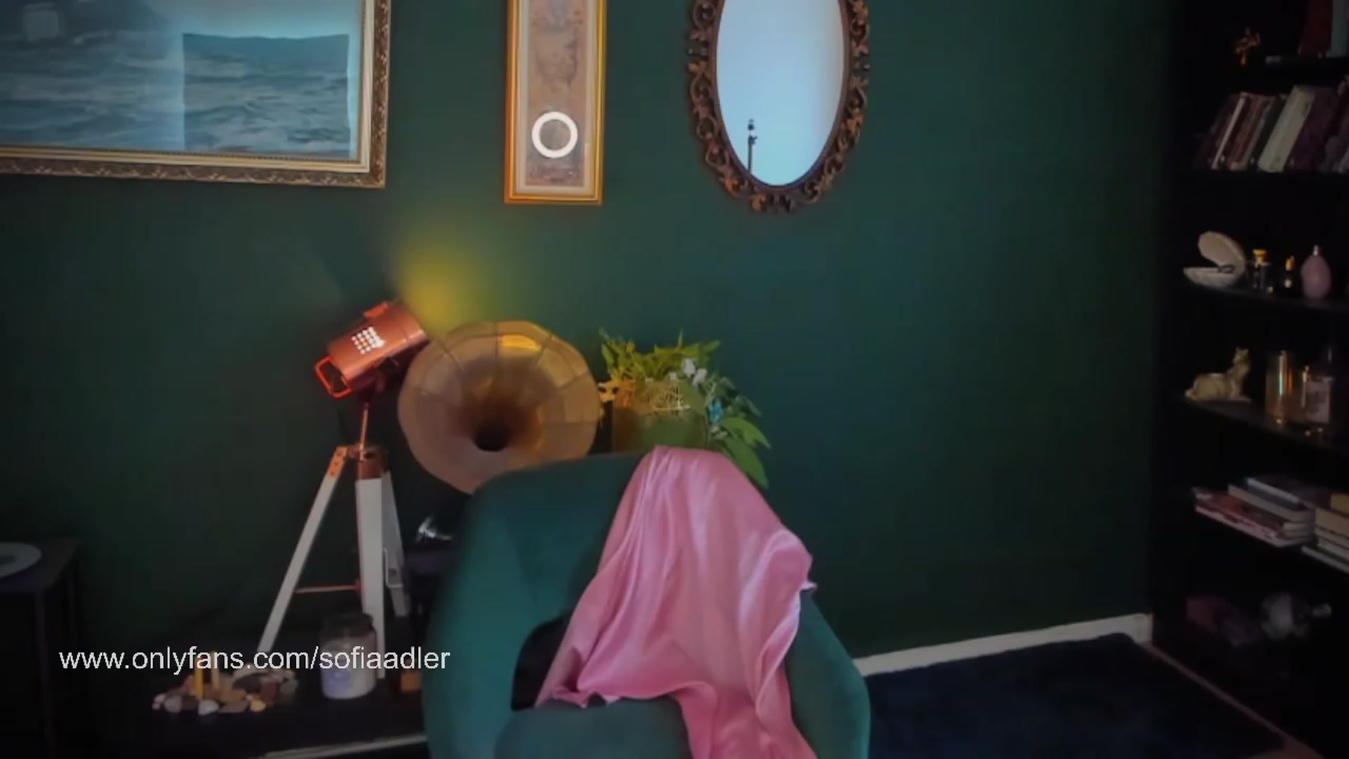 Gallery image thumbnail from Sofia_adler's myfreecams stream on, 08/30/2023, 12:48 image 11 of 20