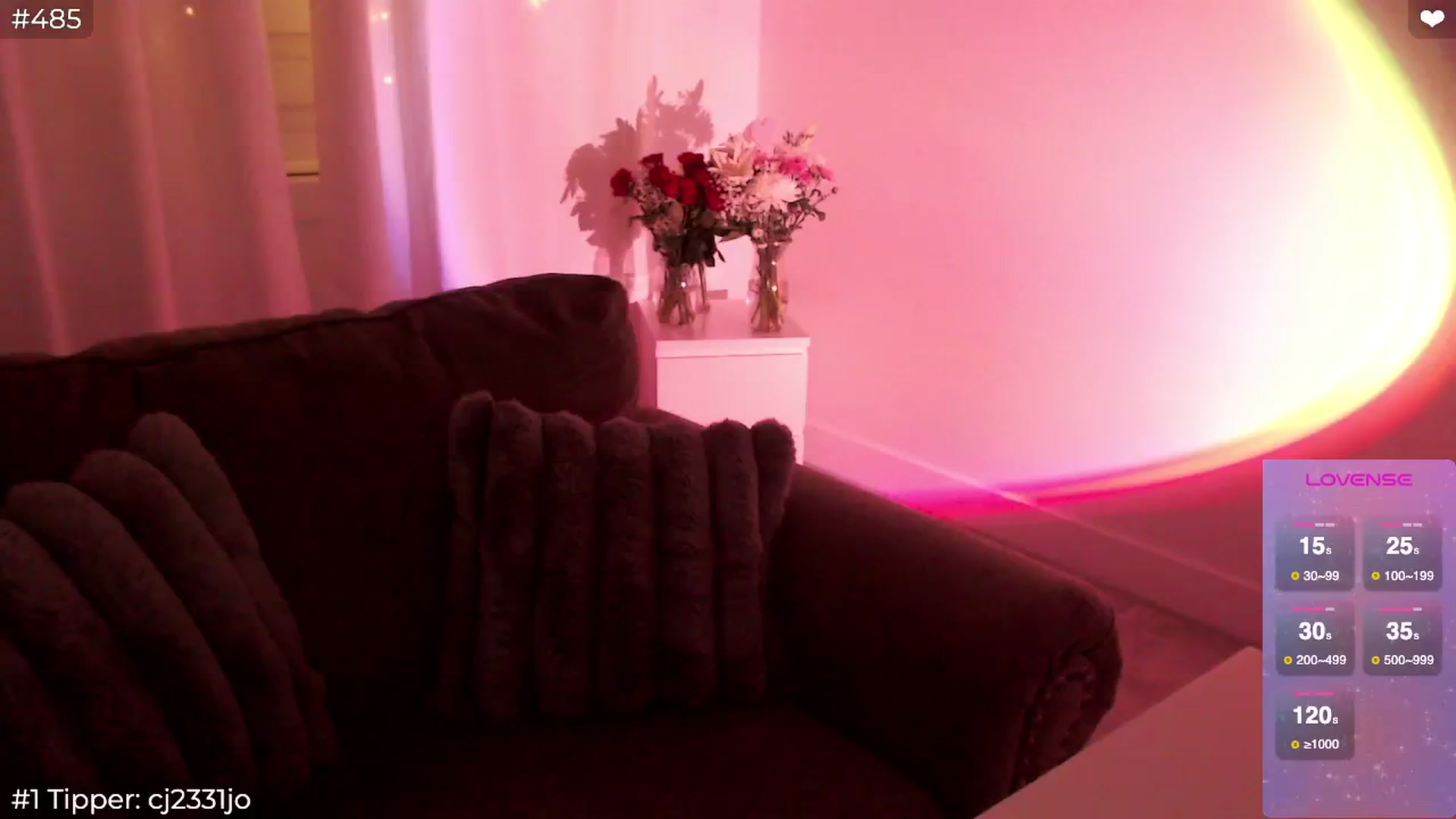 Gallery image thumbnail from Sofiabunny_xx's myfreecams stream on, 02/17/2025, 03:15 image 12 of 20