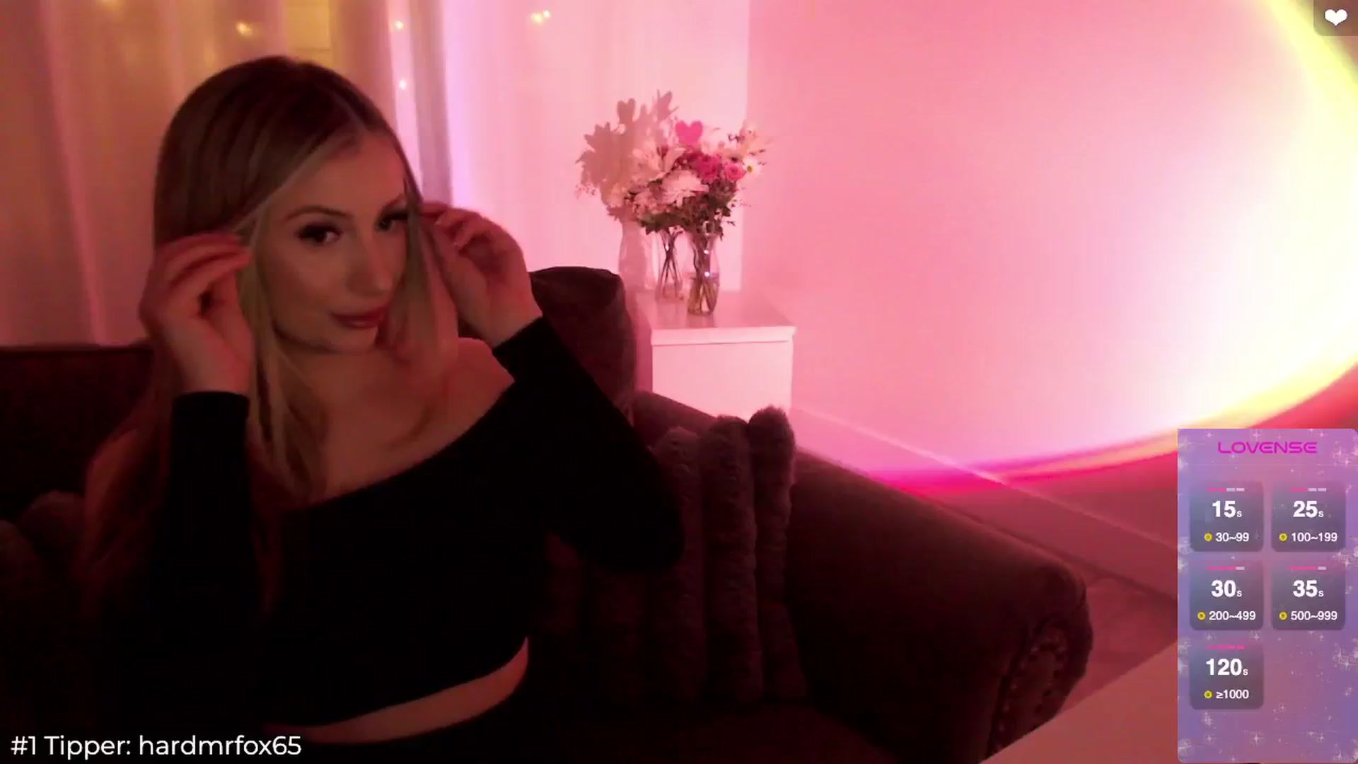 Gallery image thumbnail from Sofiabunny_xx's myfreecams stream on, 02/19/2025, 05:08 image 2 of 20