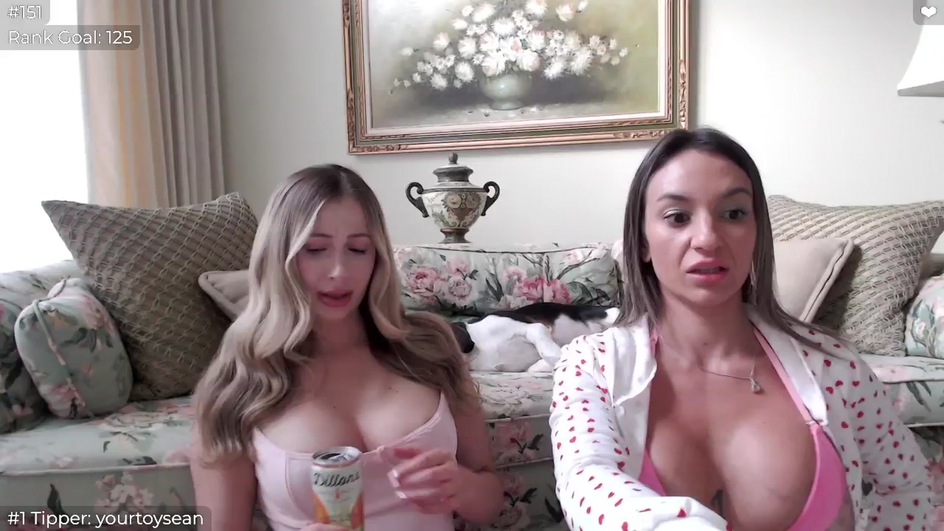 Gallery image thumbnail from Sofiabunny_xx's myfreecams stream on, 06/24/2025, 04:07 image 13 of 20