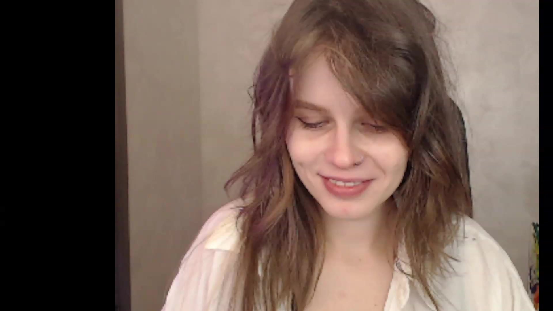 Gallery image thumbnail from Sofiafantasy's myfreecams stream on, 12/23/2022, 21:40 image 11 of 20