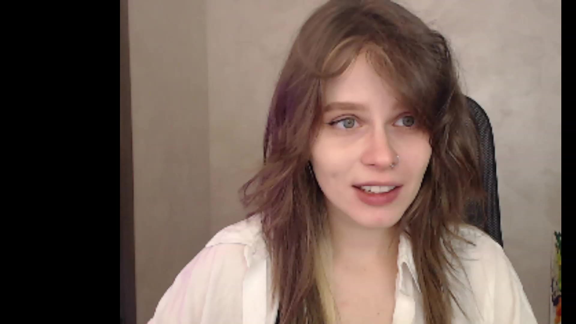 Gallery image thumbnail from Sofiafantasy's myfreecams stream on, 12/23/2022, 21:40 image 2 of 20
