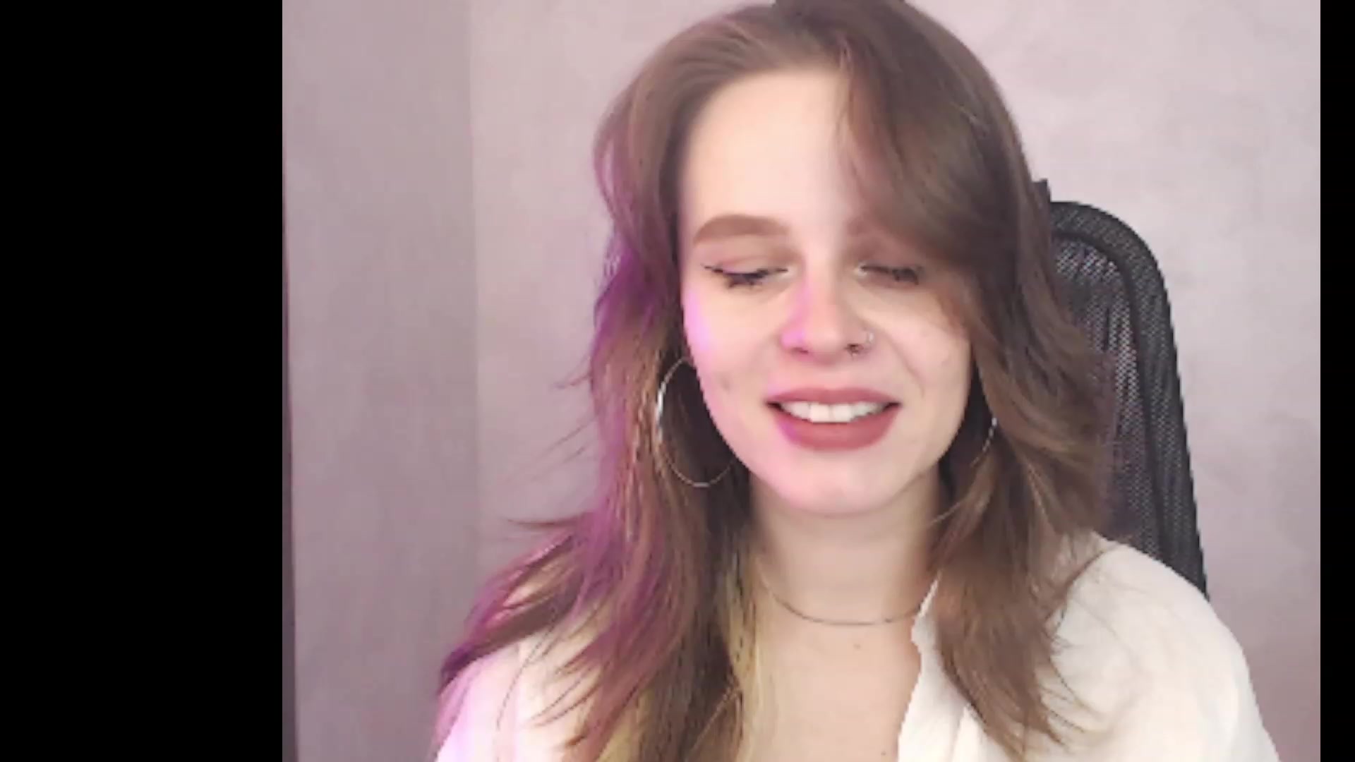 Gallery image thumbnail from Sofiafantasy's myfreecams stream on, 02/13/2023, 14:32 image 5 of 20