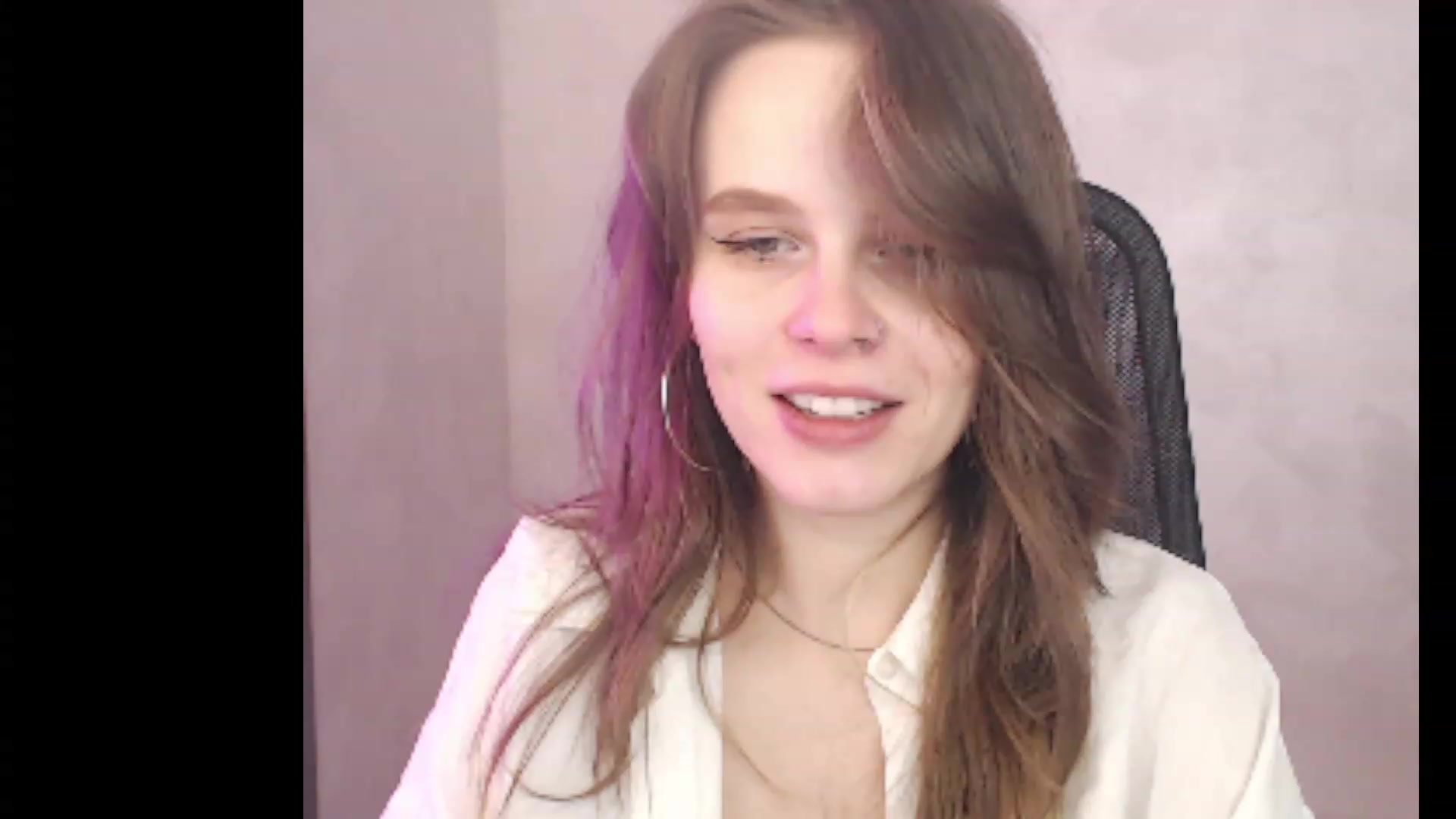 Gallery image thumbnail from Sofiafantasy's myfreecams stream on, 02/13/2023, 14:32 image 20 of 20