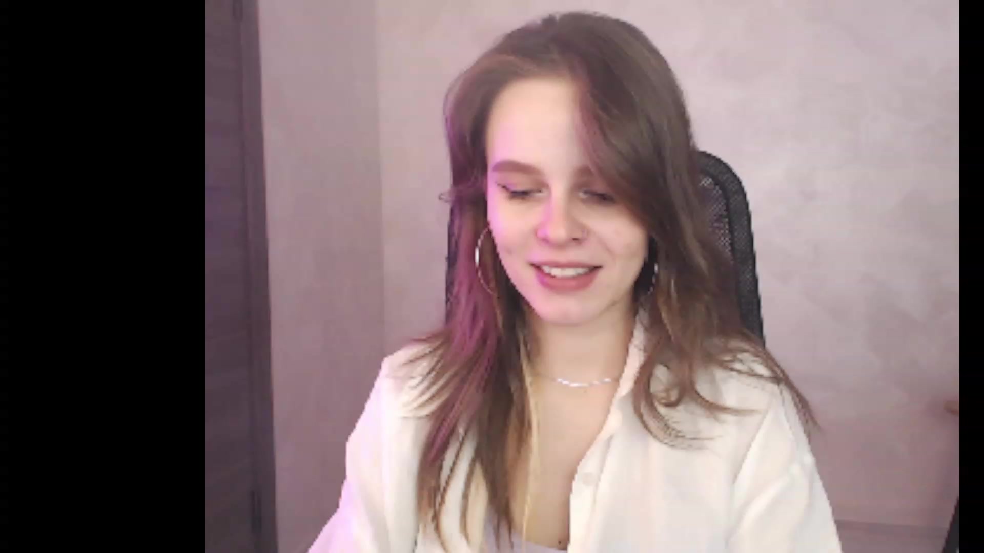 Gallery image thumbnail from Sofiafantasy's myfreecams stream on, 02/13/2023, 14:32 image 16 of 20