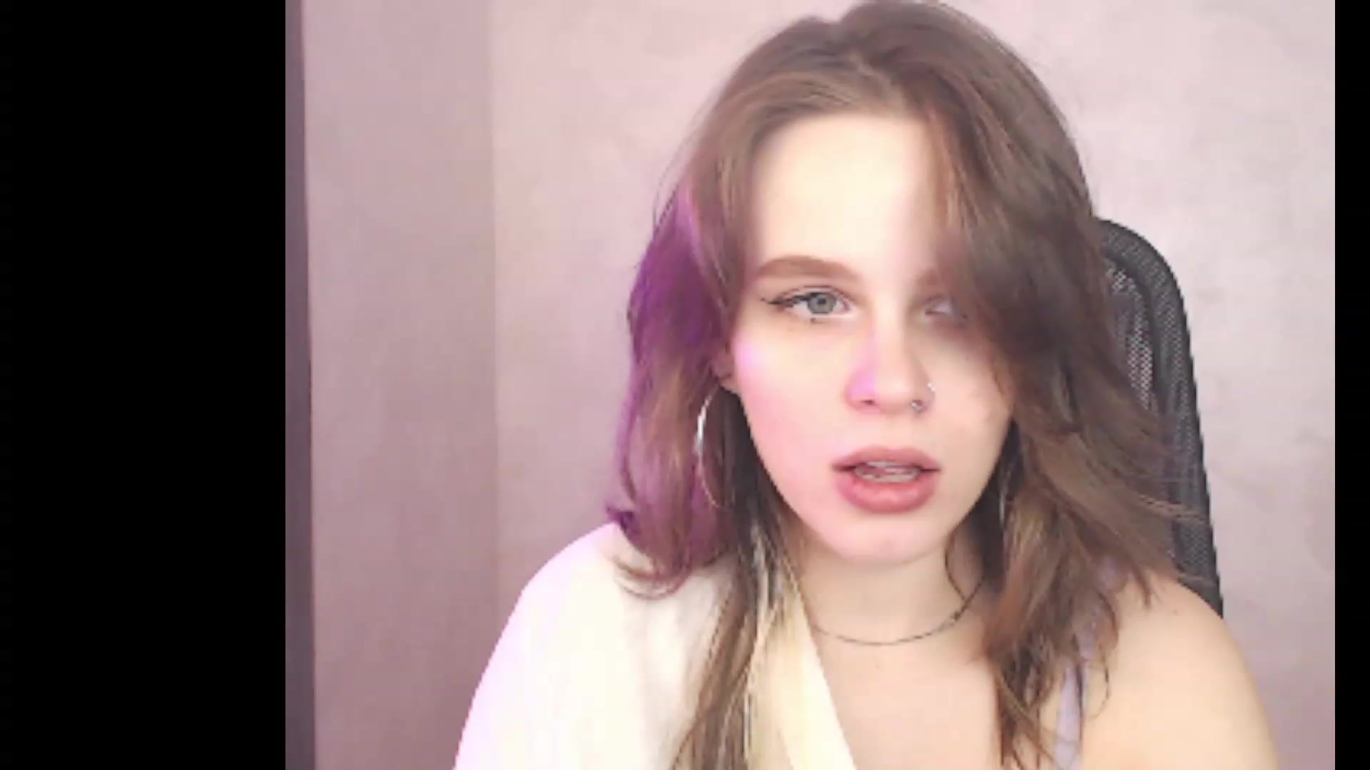 Gallery image thumbnail from Sofiafantasy's myfreecams stream on, 02/13/2023, 15:07 image 13 of 20