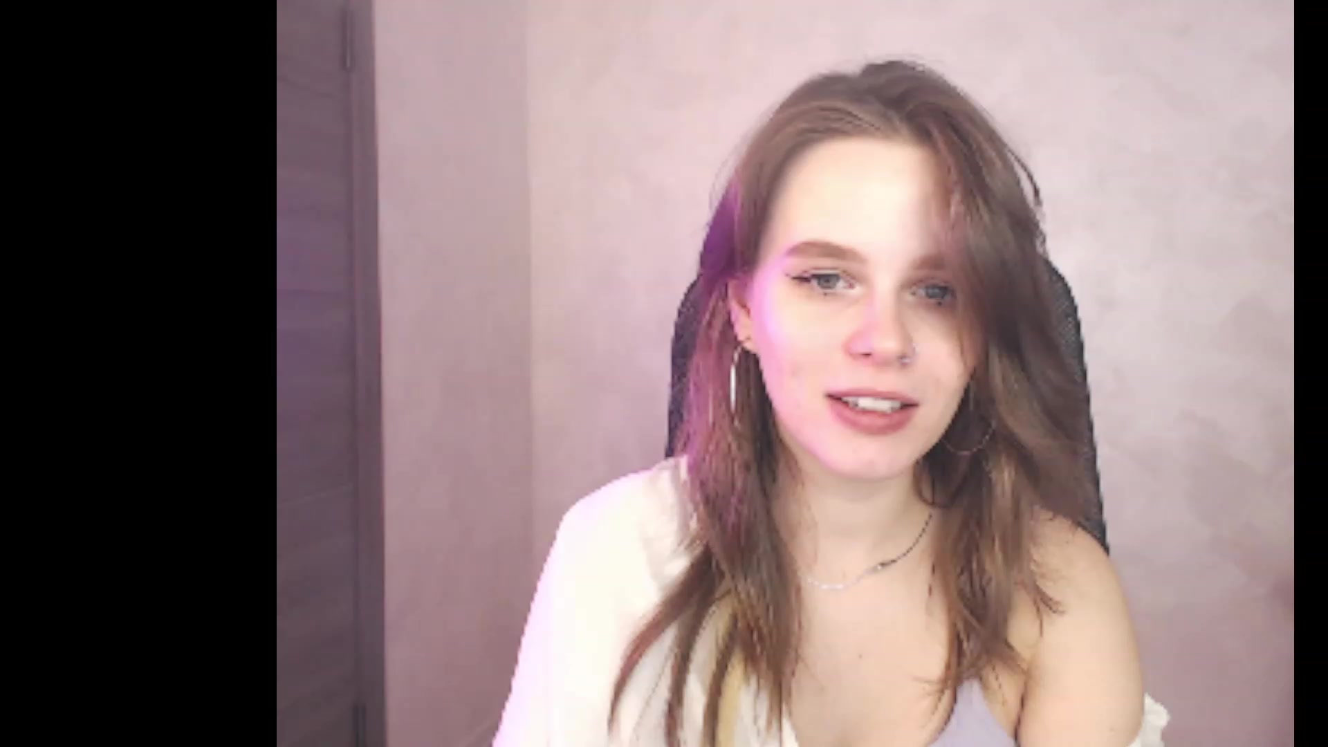Gallery image thumbnail from Sofiafantasy's myfreecams stream on, 02/13/2023, 15:07 image 7 of 20