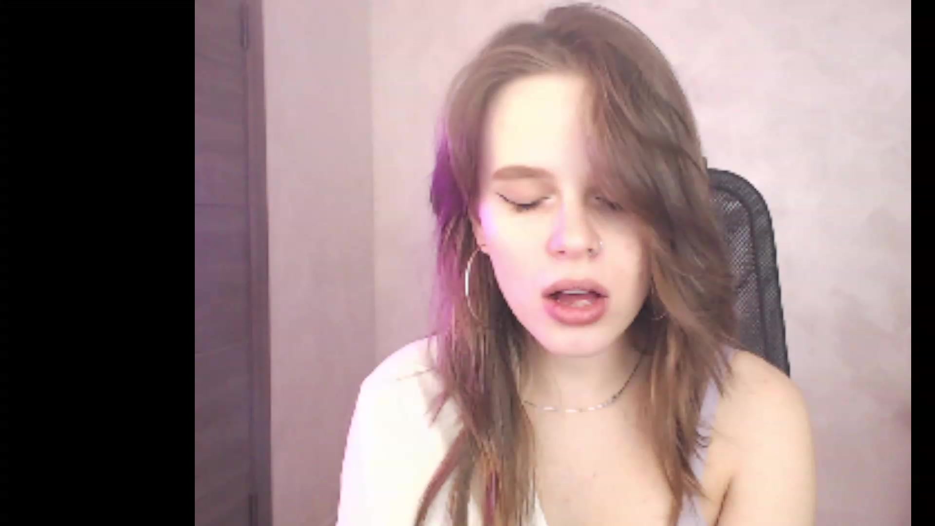 Gallery image thumbnail from Sofiafantasy's myfreecams stream on, 02/13/2023, 15:07 image 9 of 20