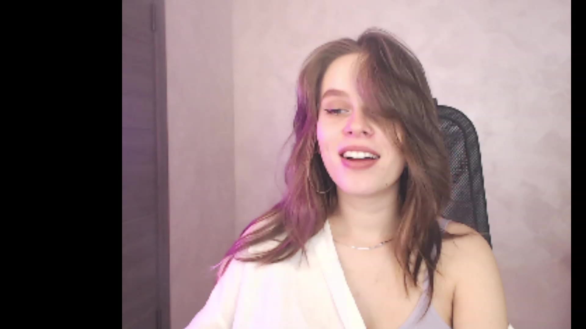 Gallery image thumbnail from Sofiafantasy's myfreecams stream on, 02/13/2023, 15:07 image 5 of 20