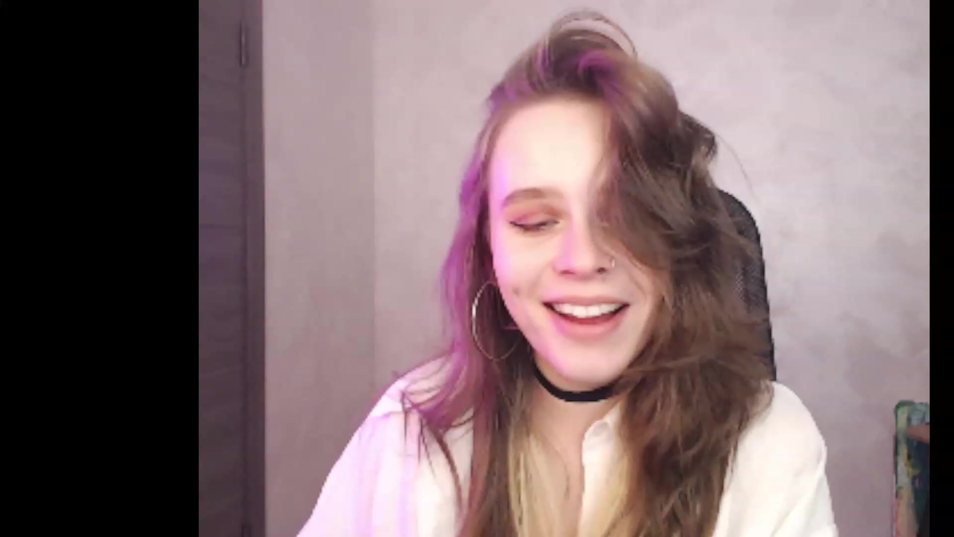 Gallery image thumbnail from Sofiafantasy's myfreecams stream on, 02/22/2023, 18:52 image 6 of 20